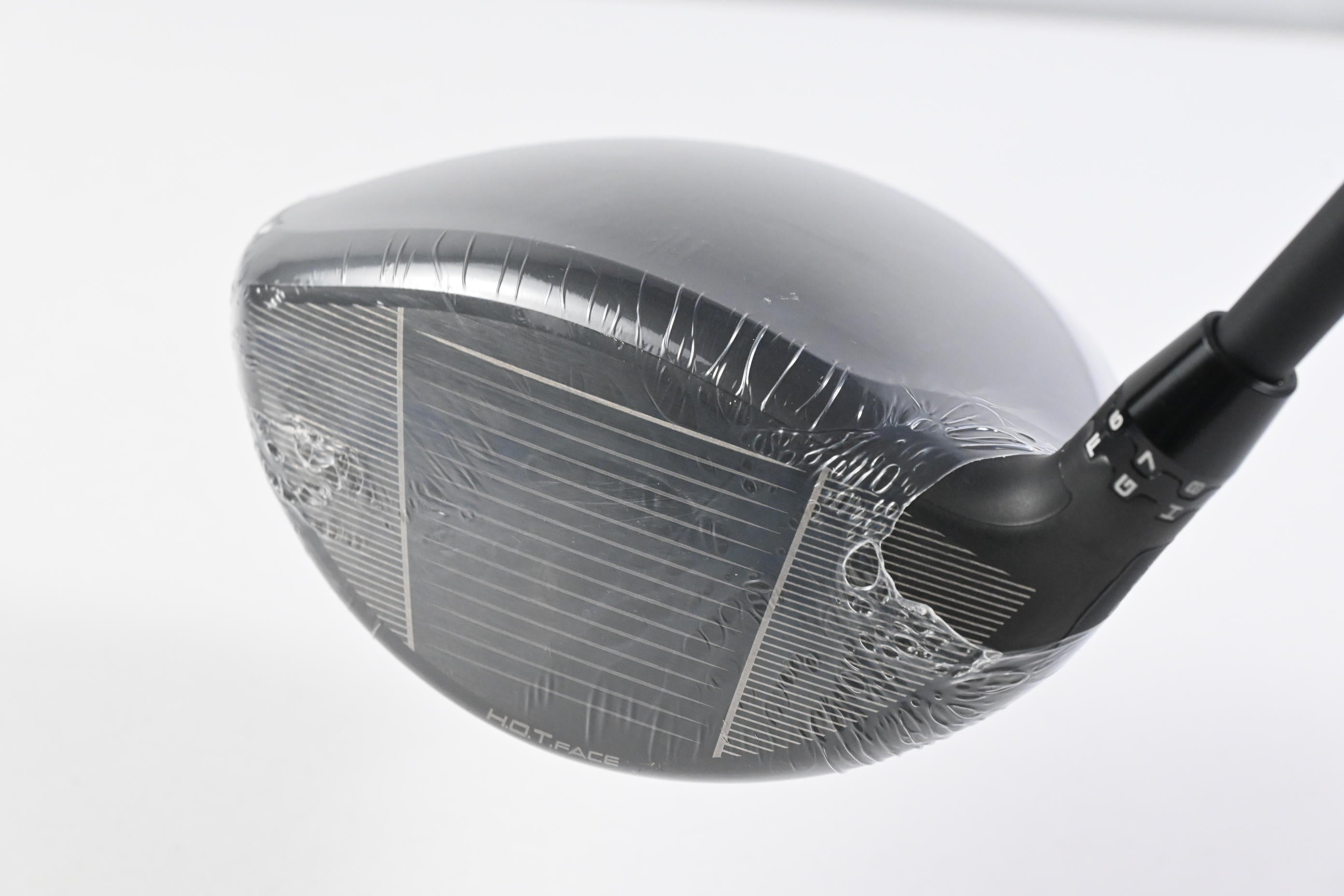 Cobra DS-Adapt X Driver / 10.5 Degree / Regular Flex Vanquish 4 Shaft