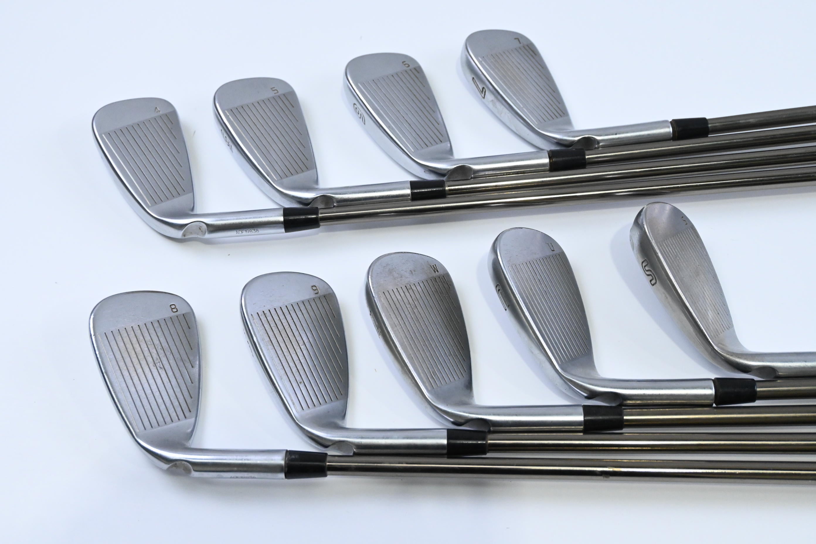 Ping G410 Irons / 4-PW+UW+SW / Red Dot / Regular Flex UST Recoil ES 780 Shafts