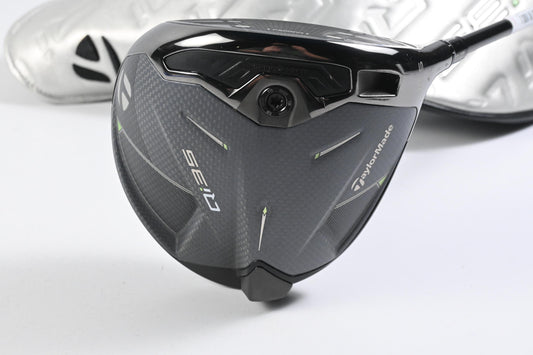 Taylormade Qi35 Driver / 10.5 Degree / Regular Flex Fujikura Ventus Red 5 Shaft