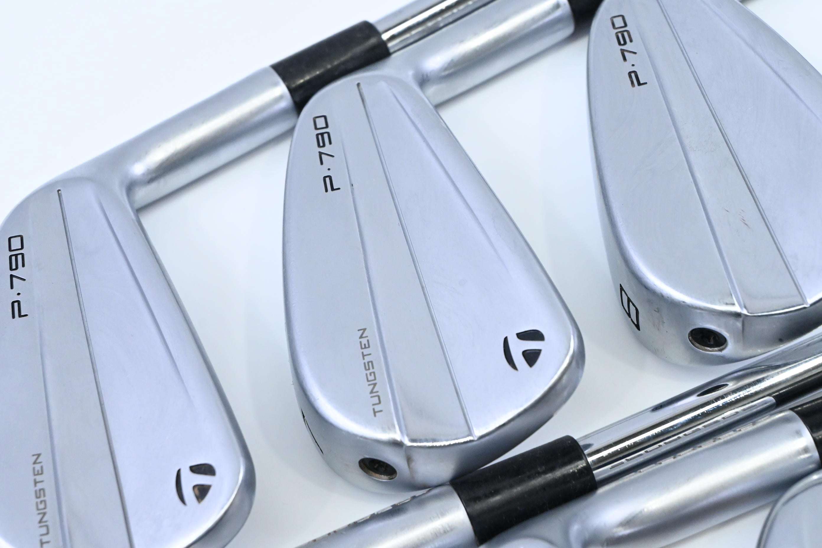 Taylormade P790 2023 Irons 6-PW+AW / Regular Flex KBS Max MT 85 Shafts