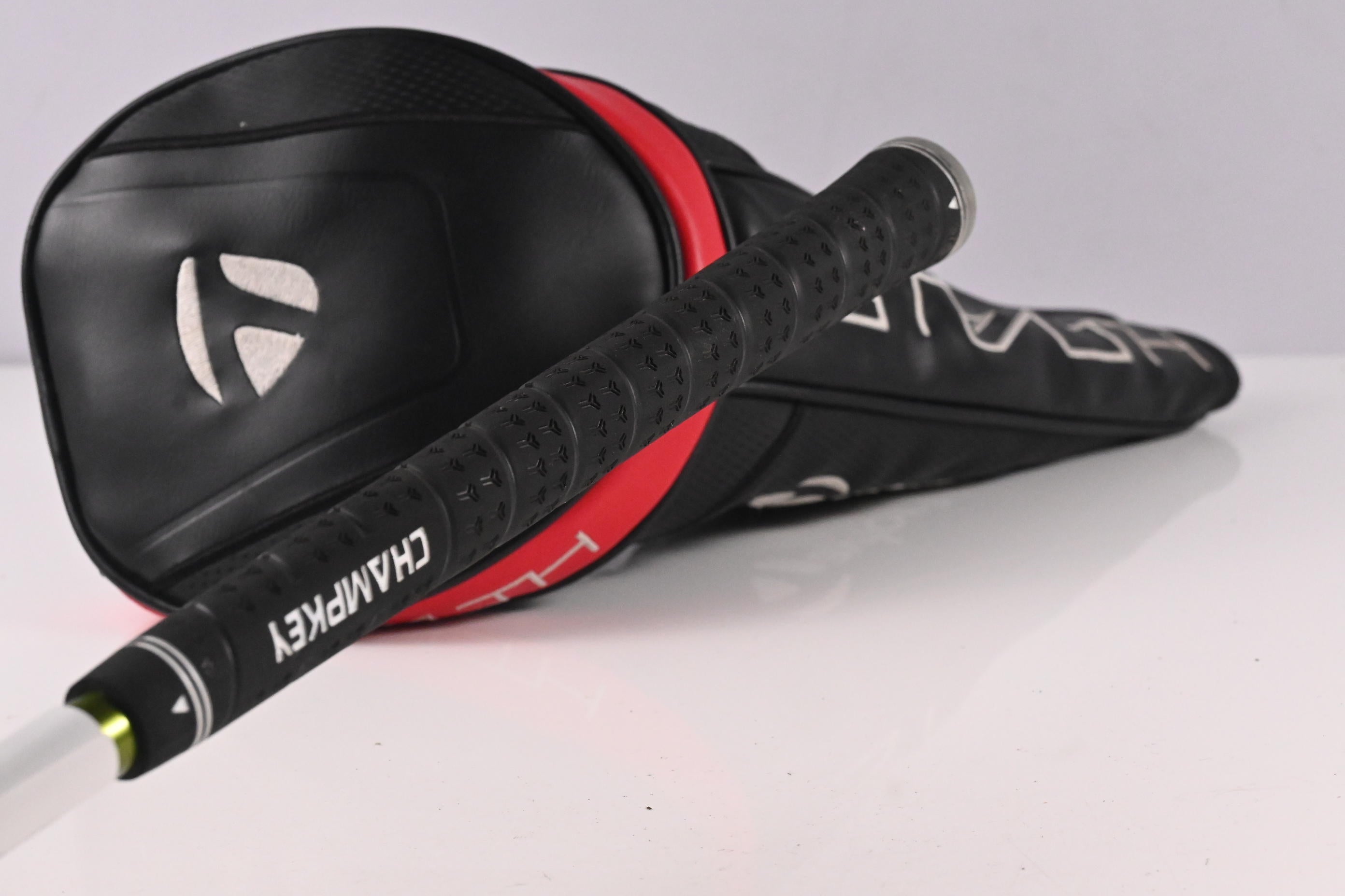 Taylormade Stealth Plus Driver / 10.5 Degree / Stiff Flex Aldila NV Green 55 Shaft