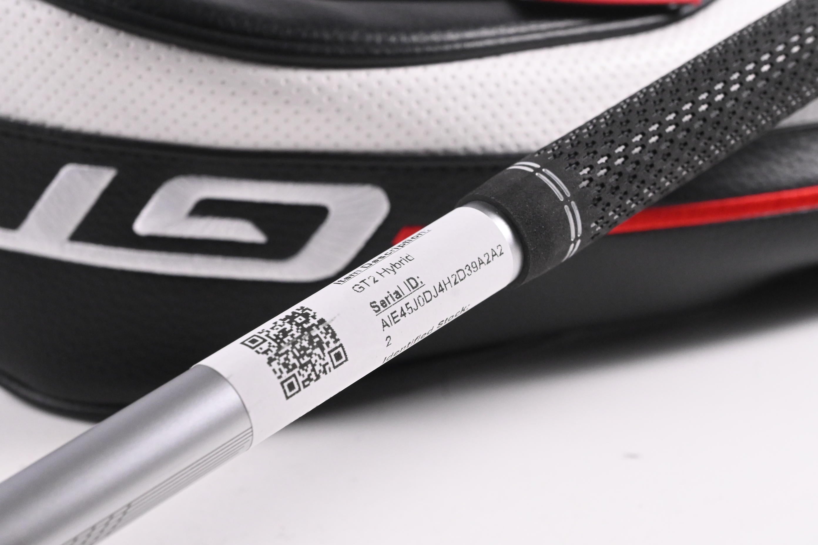 Titleist GT2 #3 Hybrid / 18 Degree / Regular Flex MMT 35 Shaft