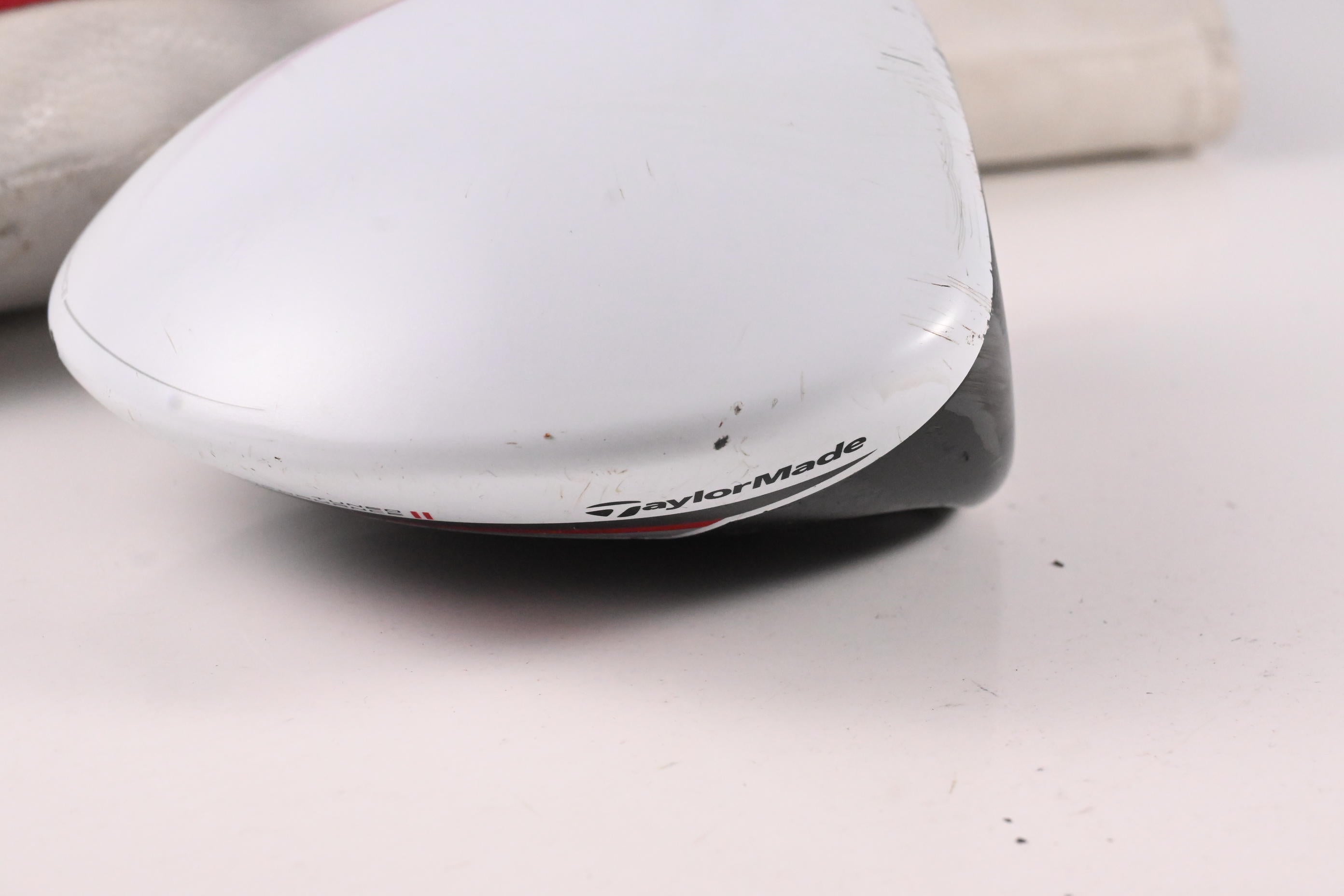 Taylormade R15 Driver / 10.5 Degree / Stiff Flex Fujikura Speeder 57 Evolution