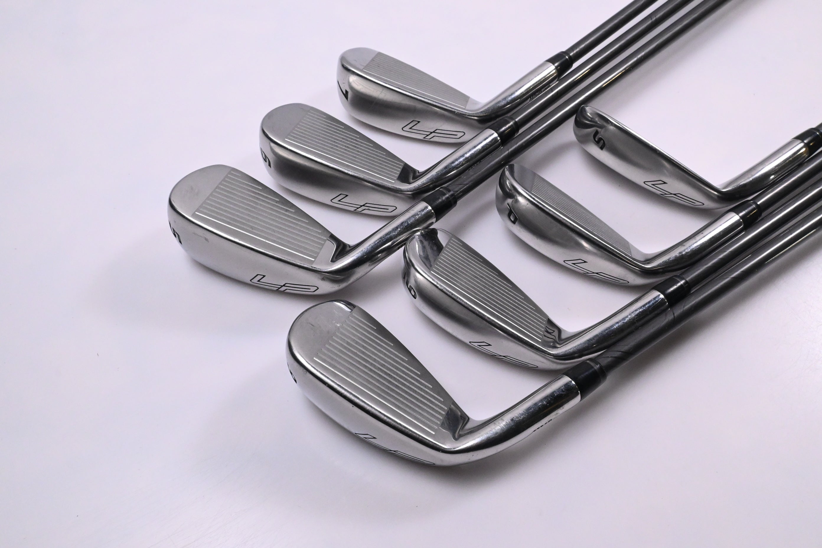 Wilson Launch Pad 2022 Irons / 5-PW+SW / Senior Flex EvenFlow 55 Shafts