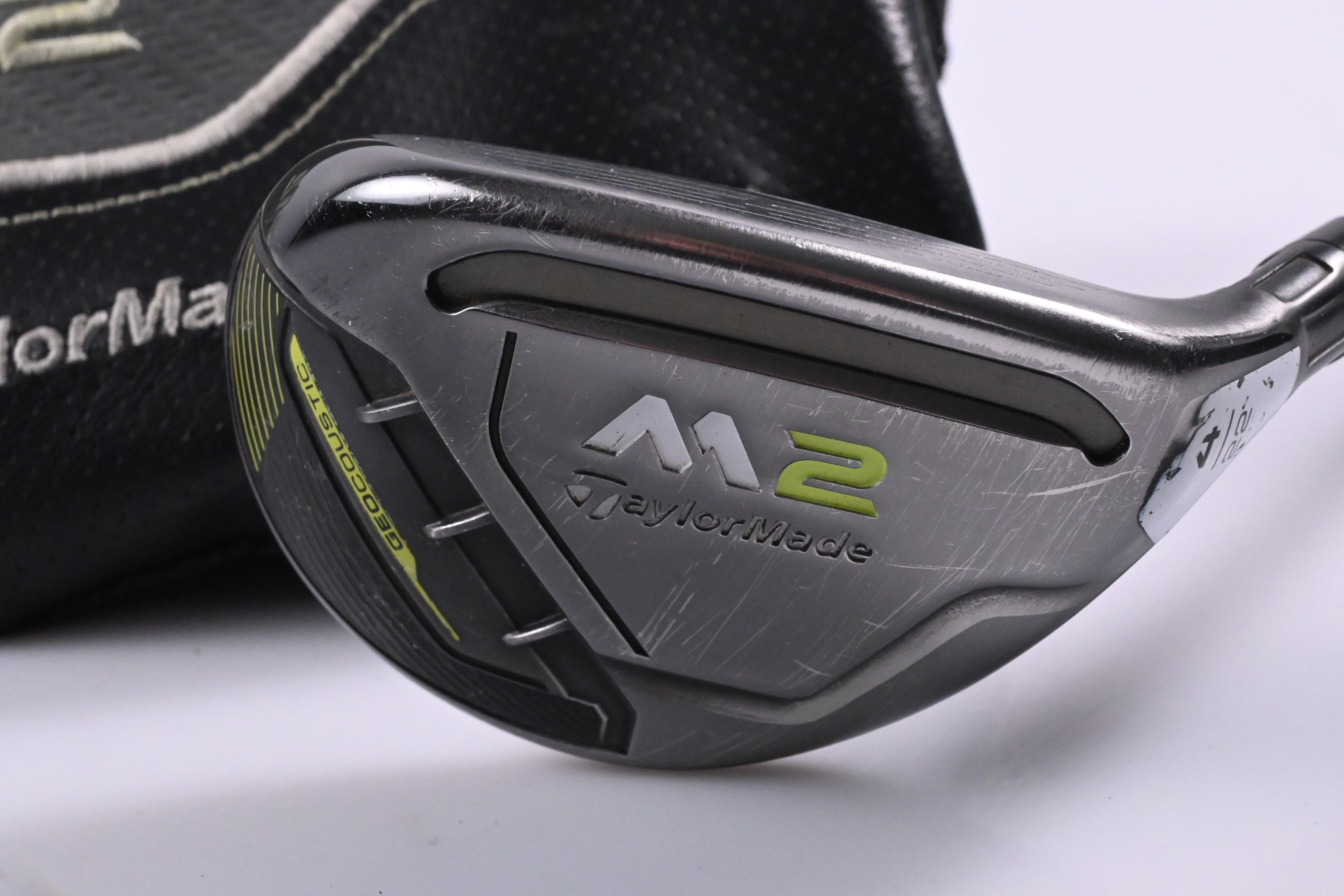 Taylormade M2 2017 #4 Hybrid / 22 Degree / Regular Flex Taylormade Reax 65 Shaft