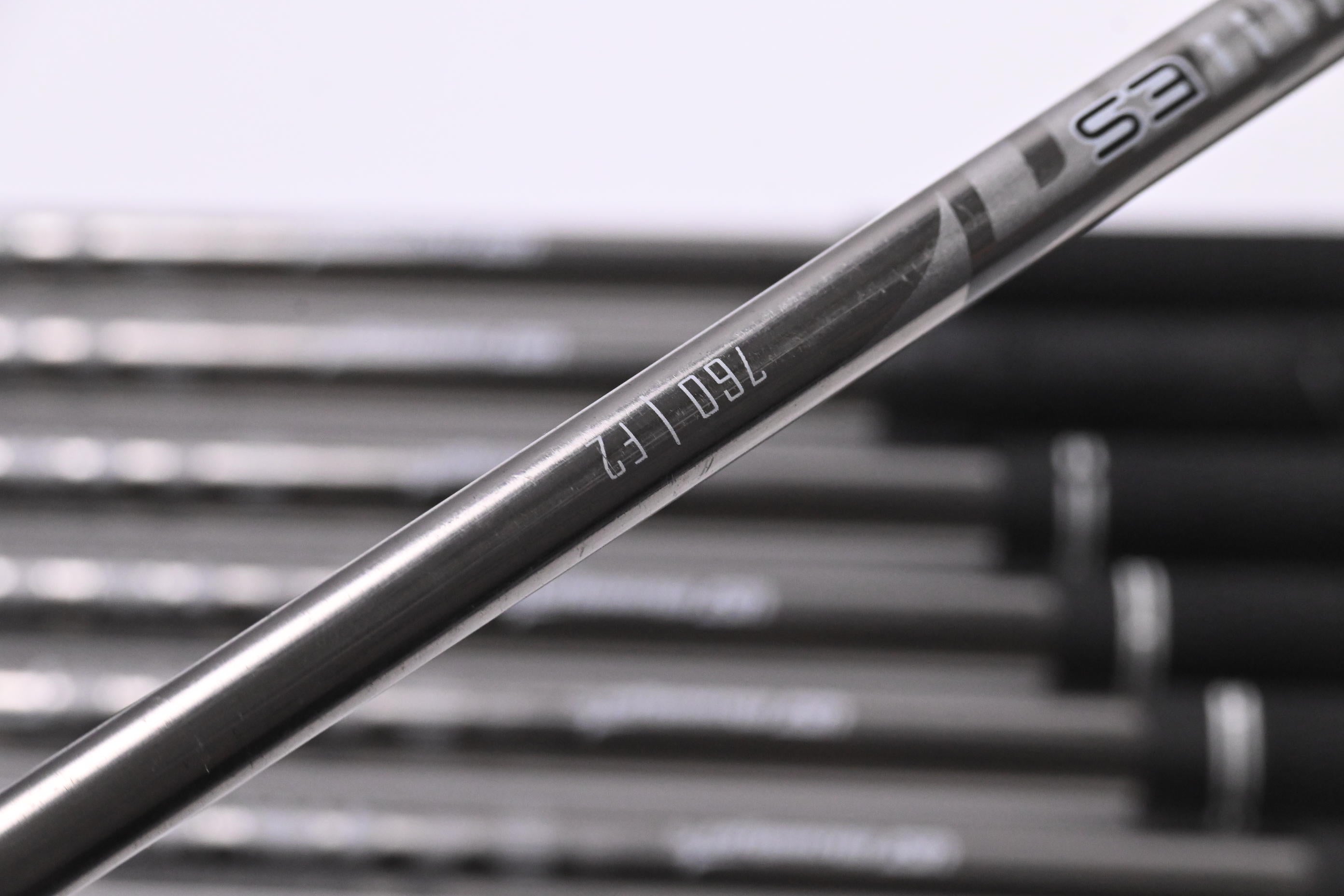 Callaway Apex CF16 Irons / 4-PW / Senior Flex UST Recoil ES760 Shafts