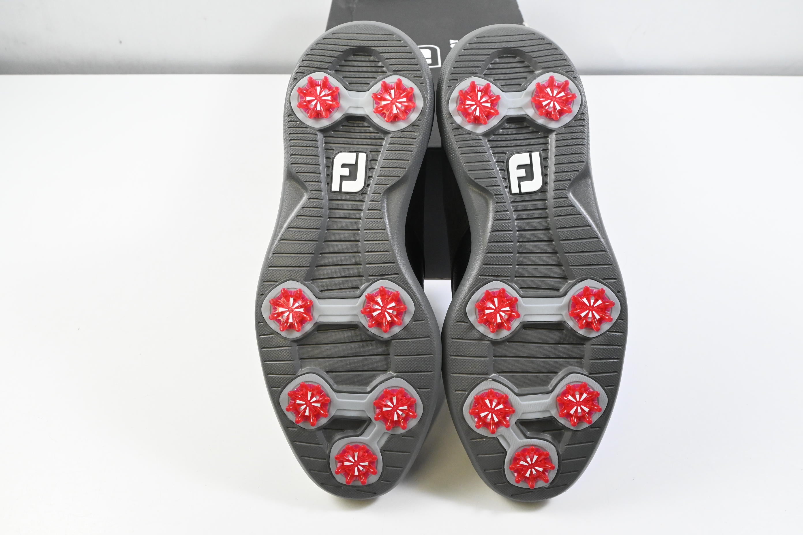 FootJoy Traditional Golf Shoes / Size UK 10.5 / Black, Grey