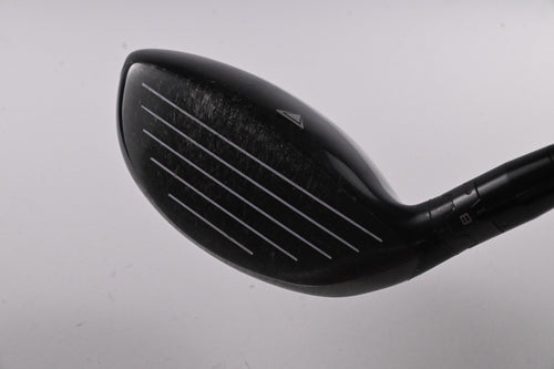 Titleist 915 F #3 Wood / 16.5 Degree / Regular Flex Diamana M+60 Shaft