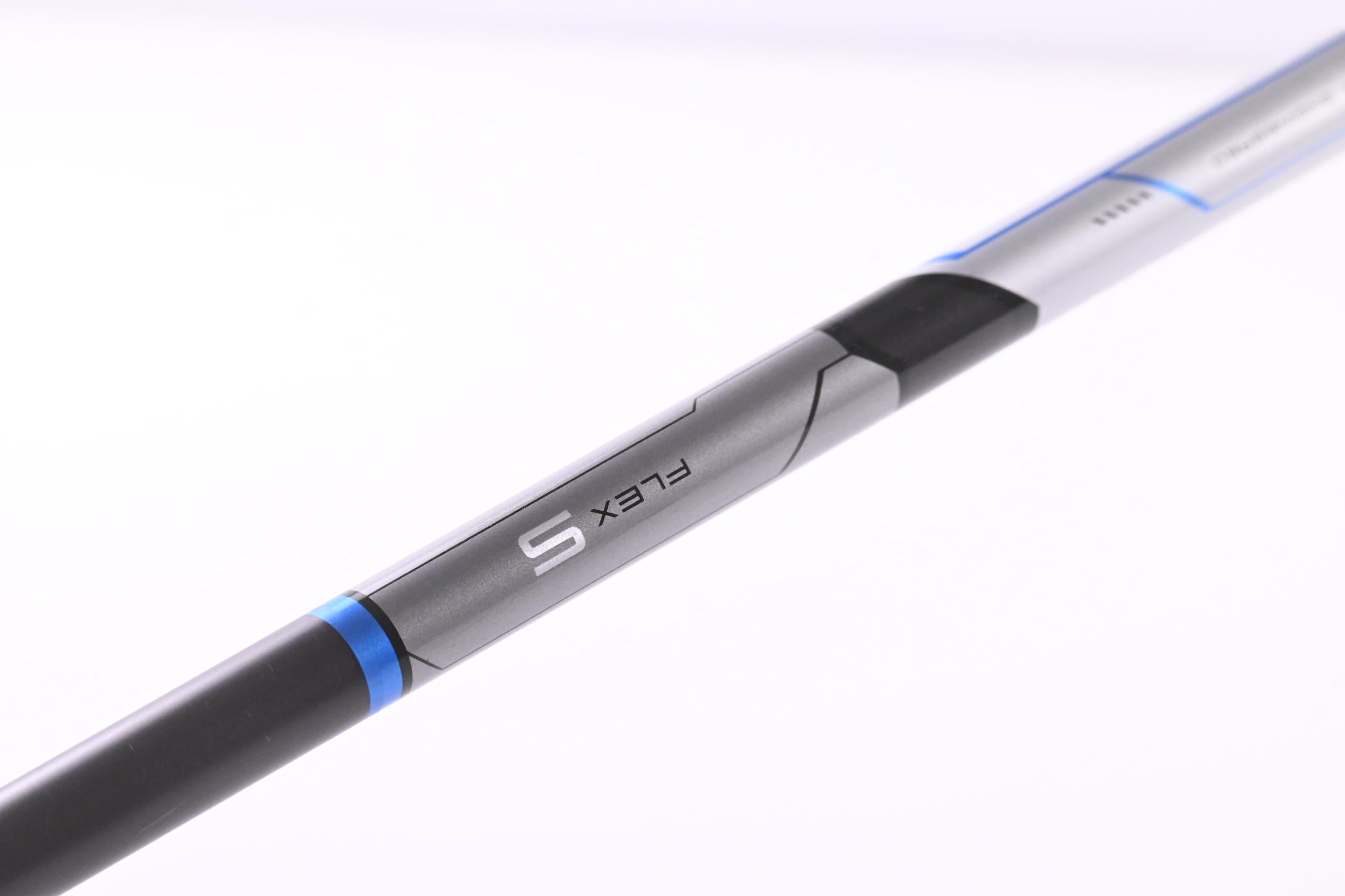 Taylormade SLDR Driver / 10.5 Degree / Stiff Flex Fujikura Speeder 57 Shaft