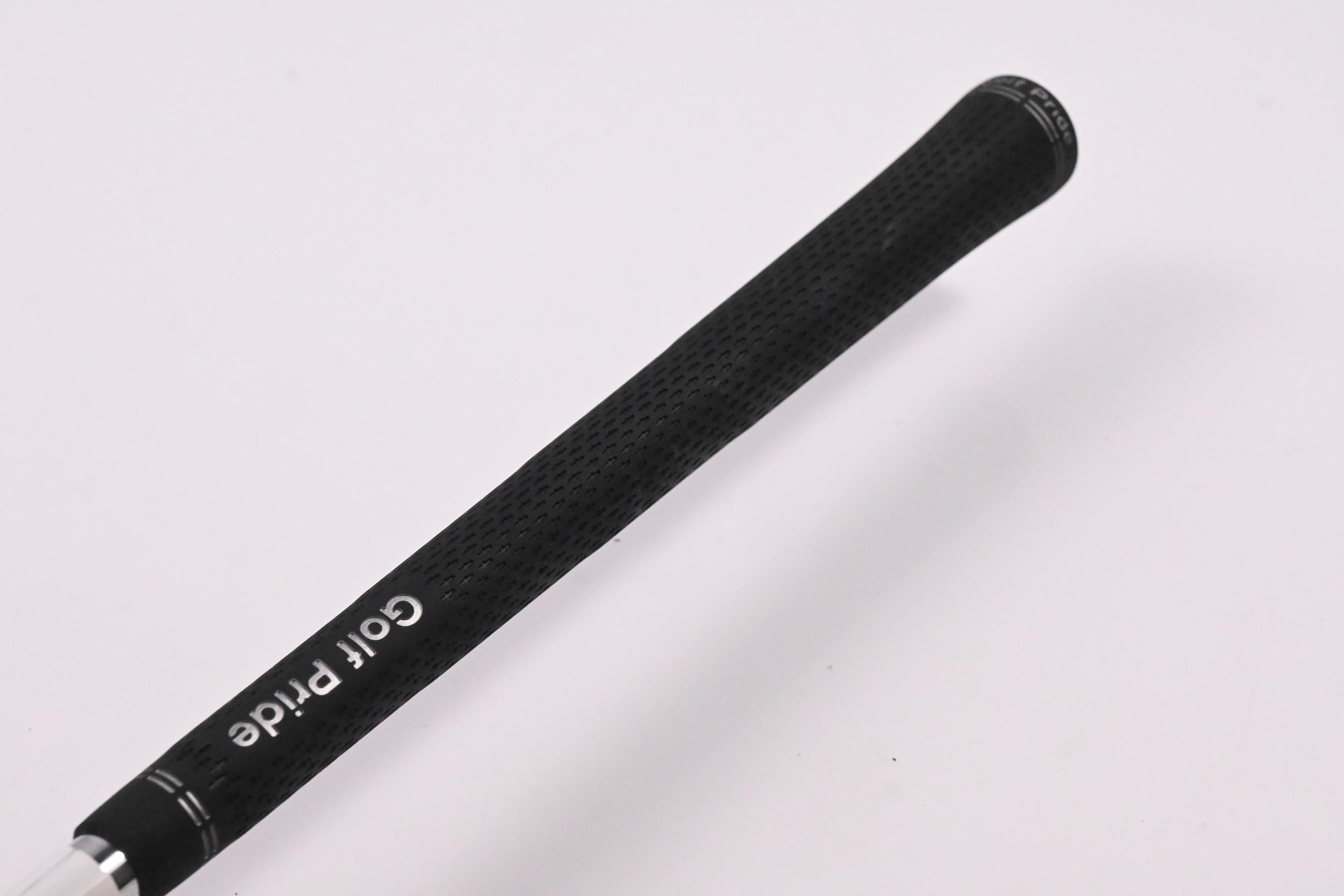 Cleveland RTZ Gap Wedge / 52 Degree / Wedge Flex Dynamic Gold Spinner Shaft
