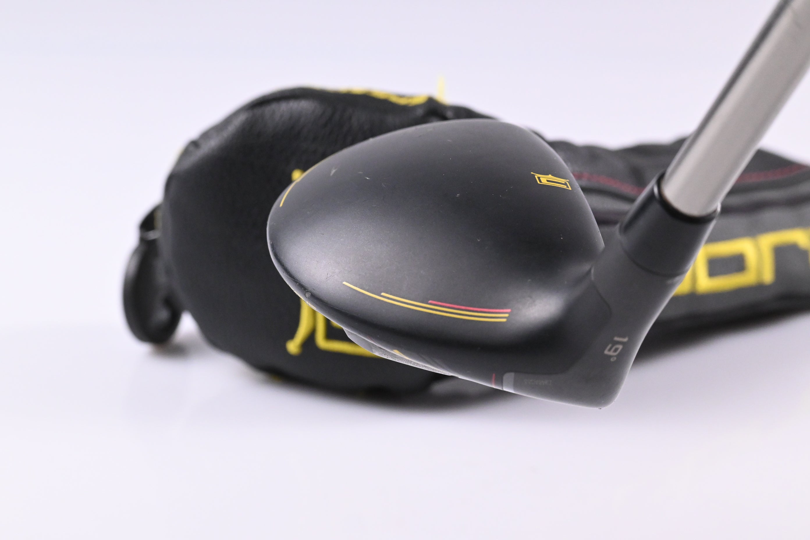 Left Hand Cobra King Speedzone #3 Hybrid / 19 Degree / Regular Flex UST Recoil