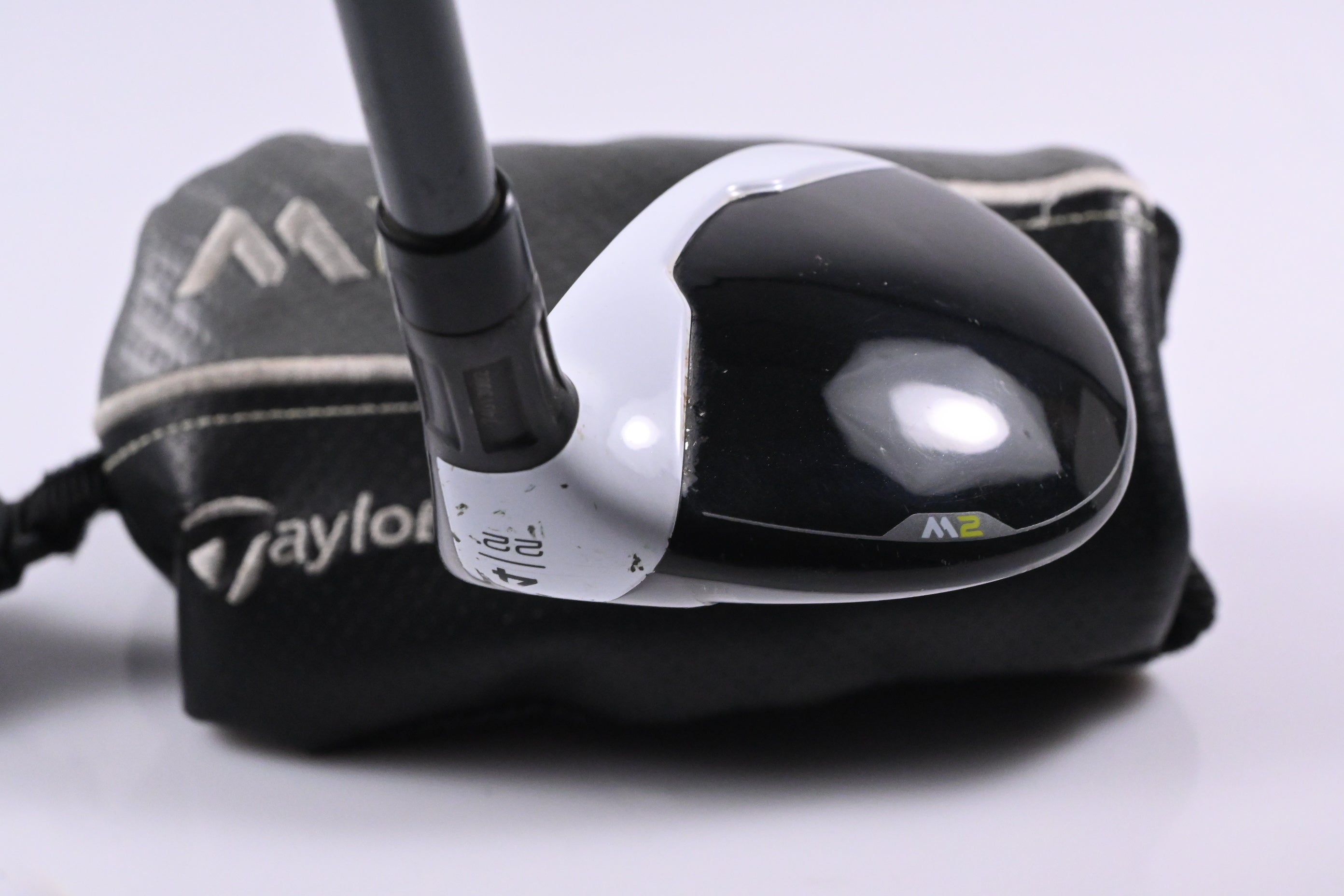 Taylormade M2 2017 #4 Hybrid / 22 Degree / Regular Flex Taylormade Reax 65 Shaft