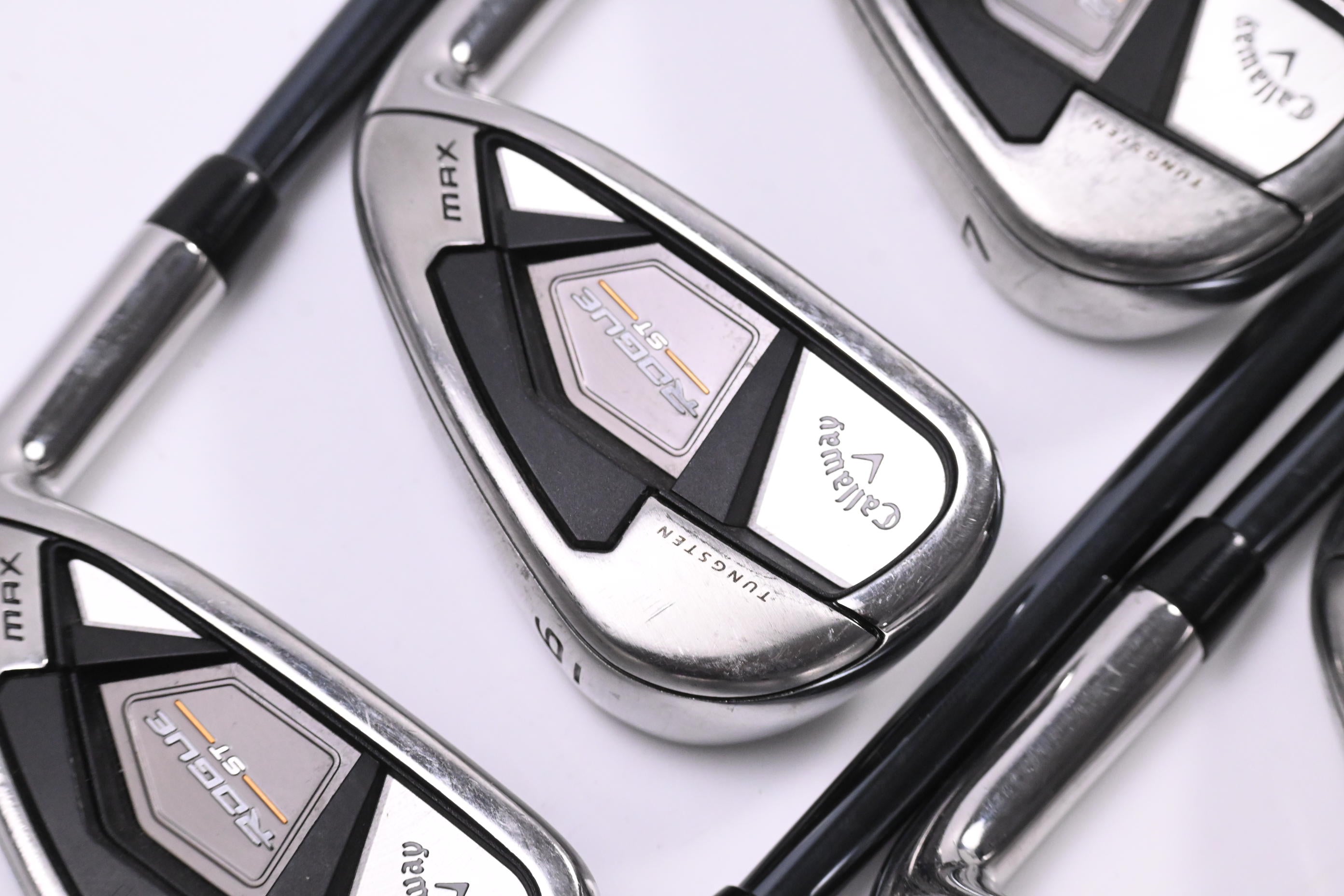 Callaway Rogue ST Max Irons / 5-PW+GW / Stiff Flex UST Recoil Dart 75 Shafts