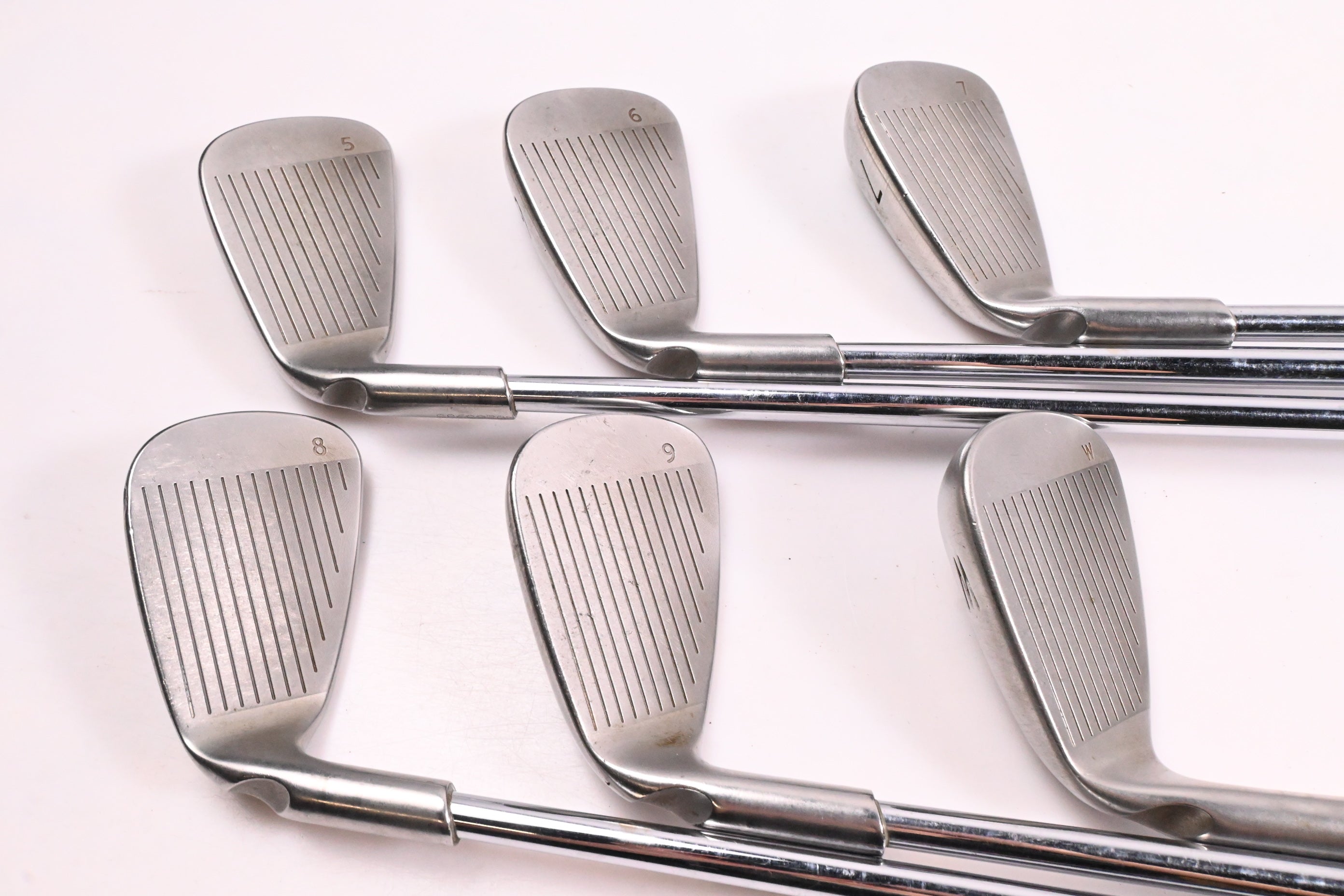 Ping i15 Irons / 5-PW / Black Dot / Regular Flex Ping AWT Shafts