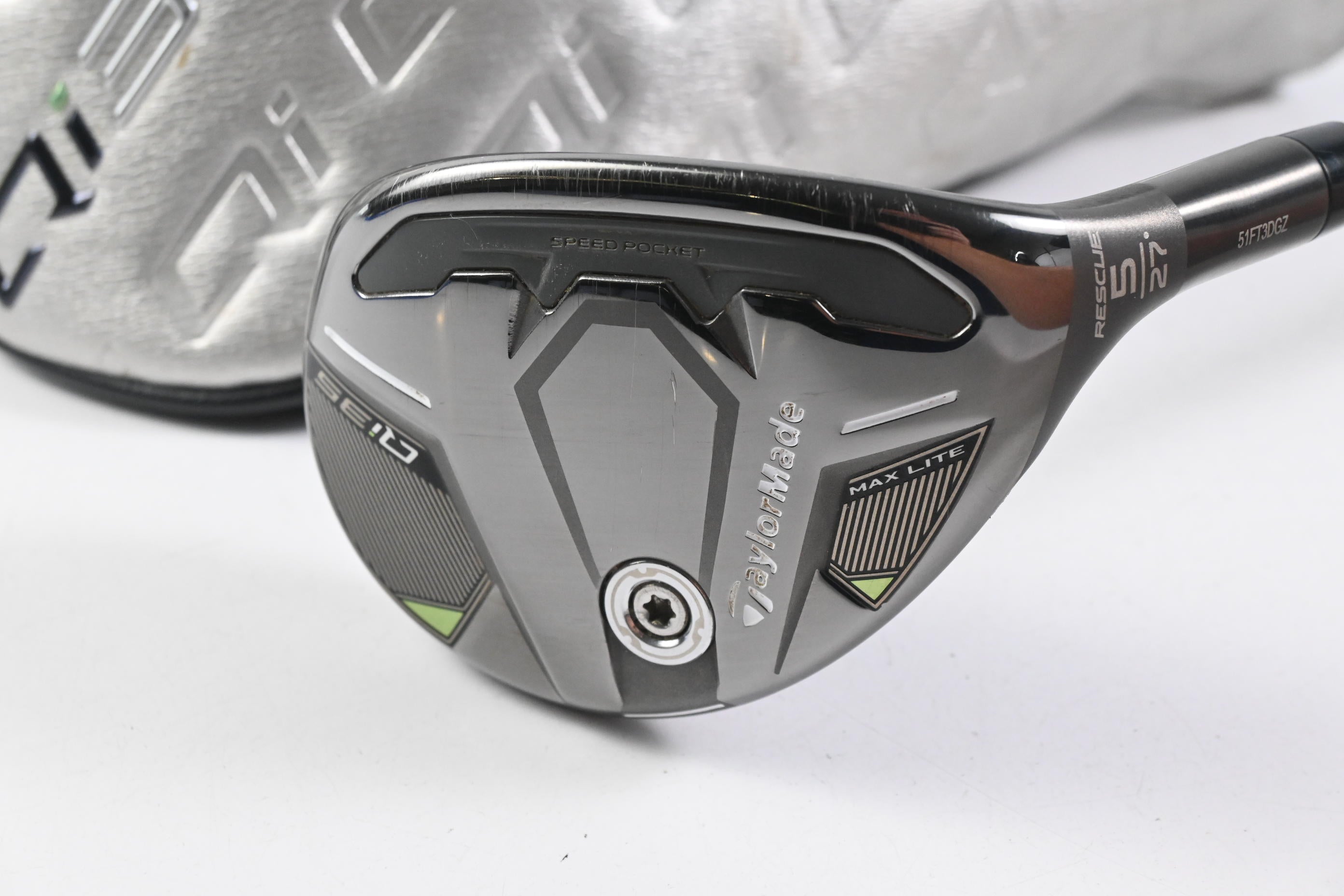 Taylormade Qi35 Max Lite #5 Hybrid / 27 Degree / Regular Flex Vanquish 5 Shaft