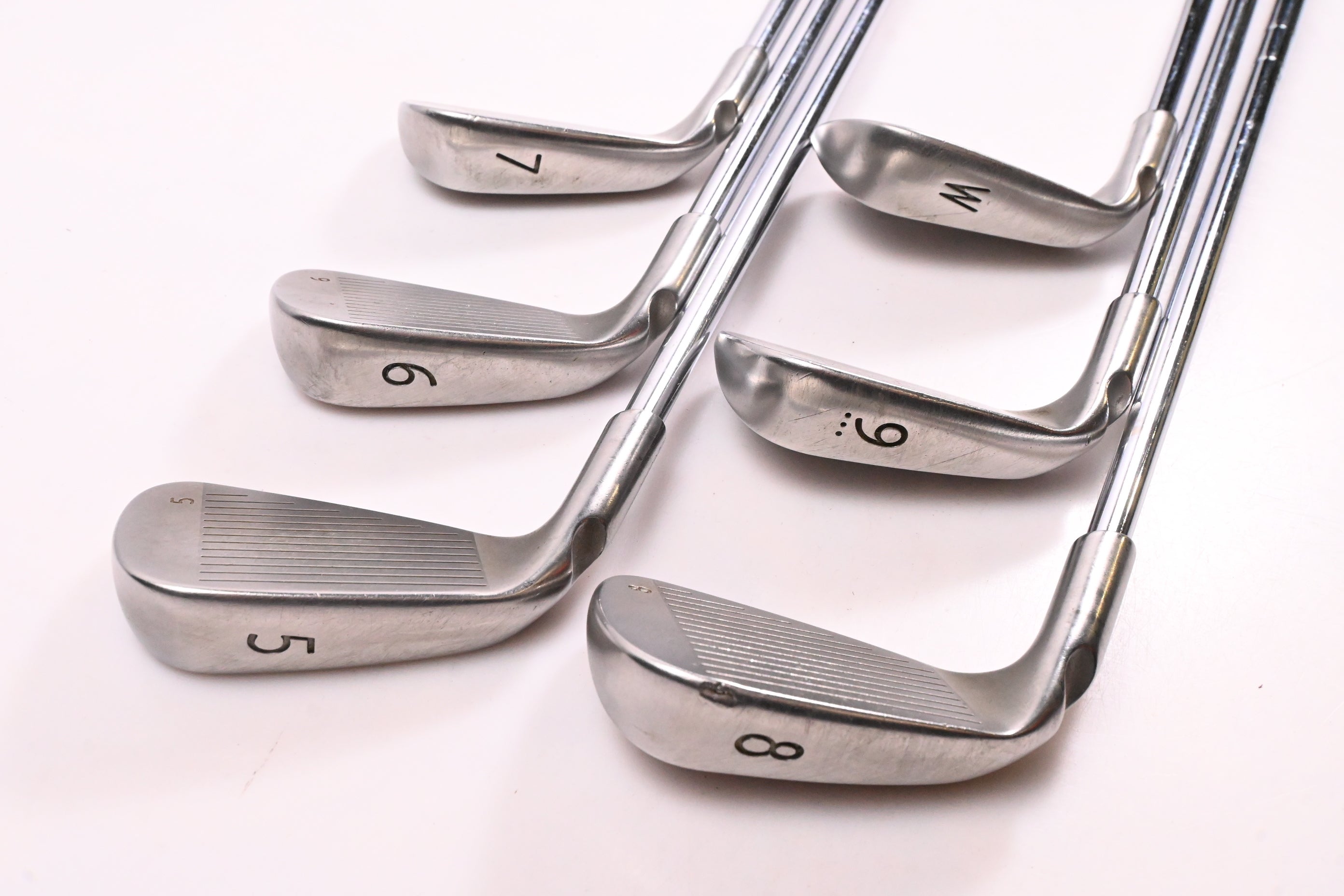 Ping i15 Irons / 5-PW / Black Dot / Regular Flex Ping AWT Shafts