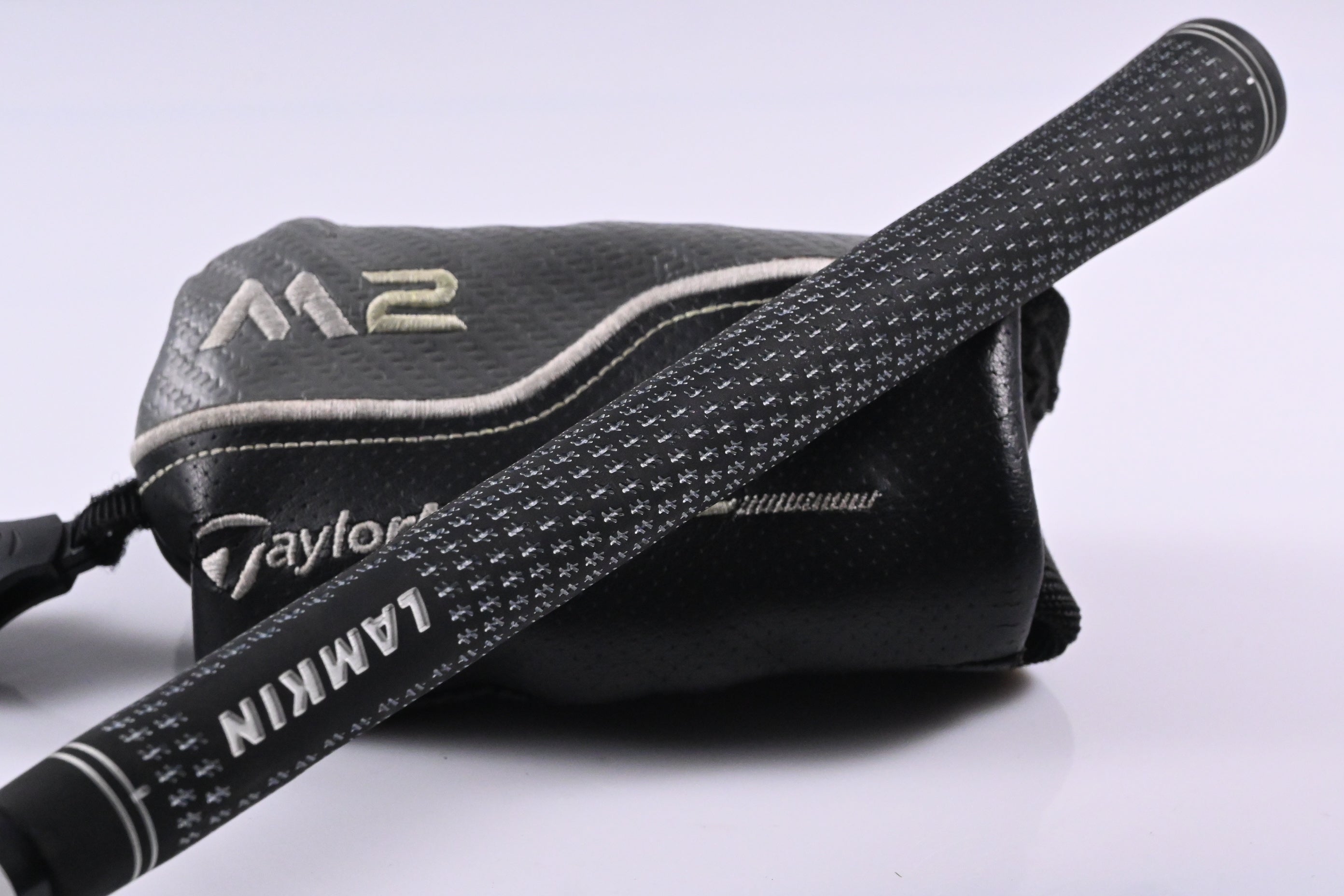 Taylormade M2 2017 #4 Hybrid / 22 Degree / Regular Flex Taylormade Reax 65 Shaft