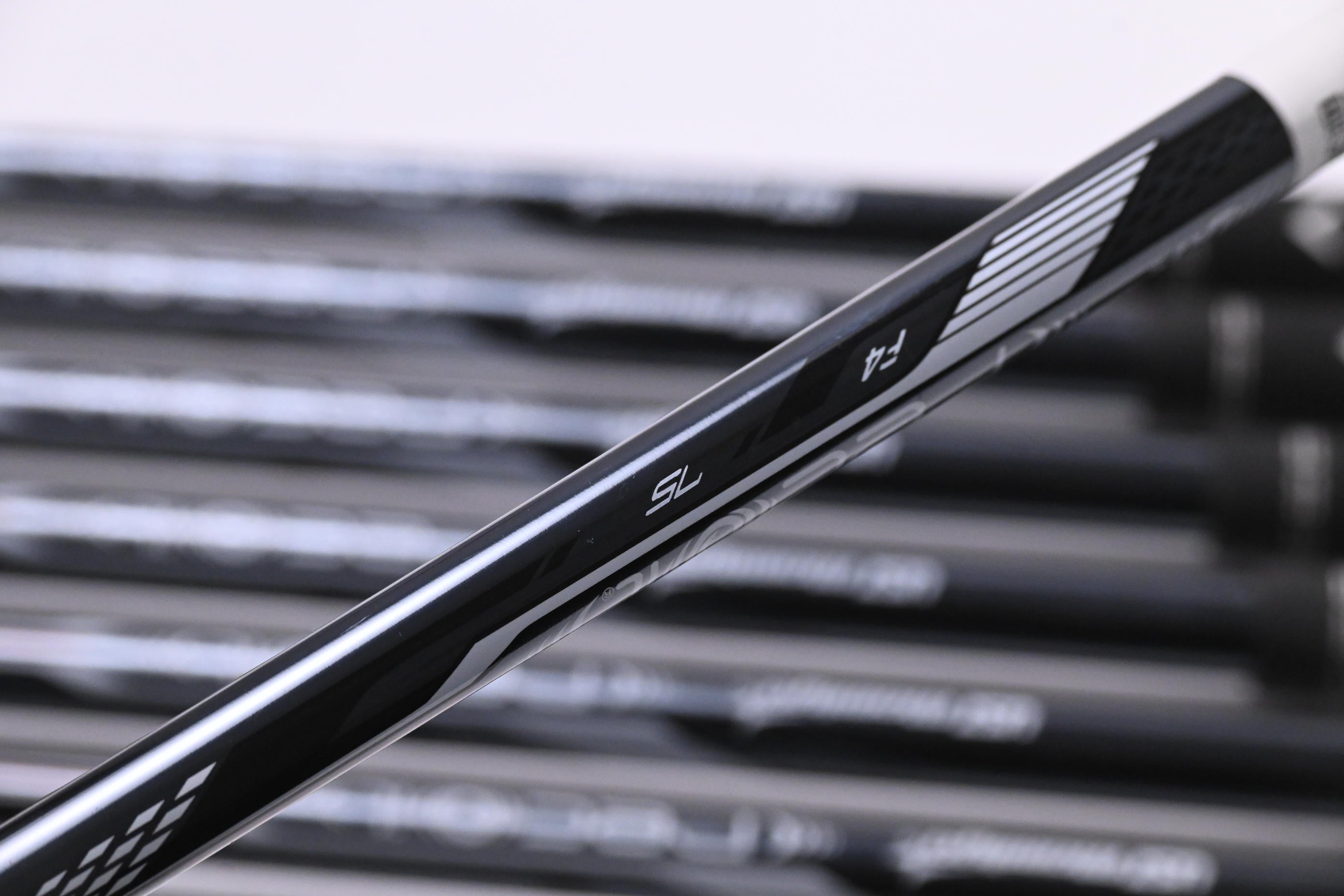 Callaway Rogue ST Max Irons / 5-PW+GW / Stiff Flex UST Recoil Dart 75 Shafts