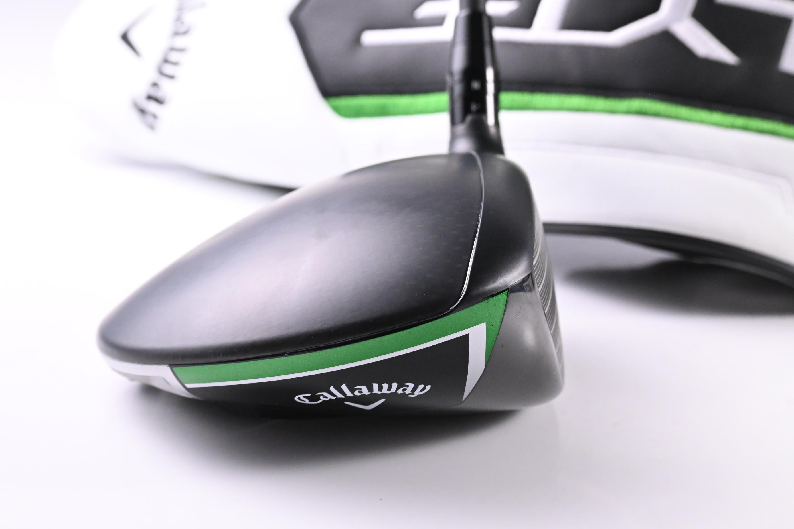 Callaway Elyte Driver / 9 Degree / Regular Flex Vanquish 4 Shaft
