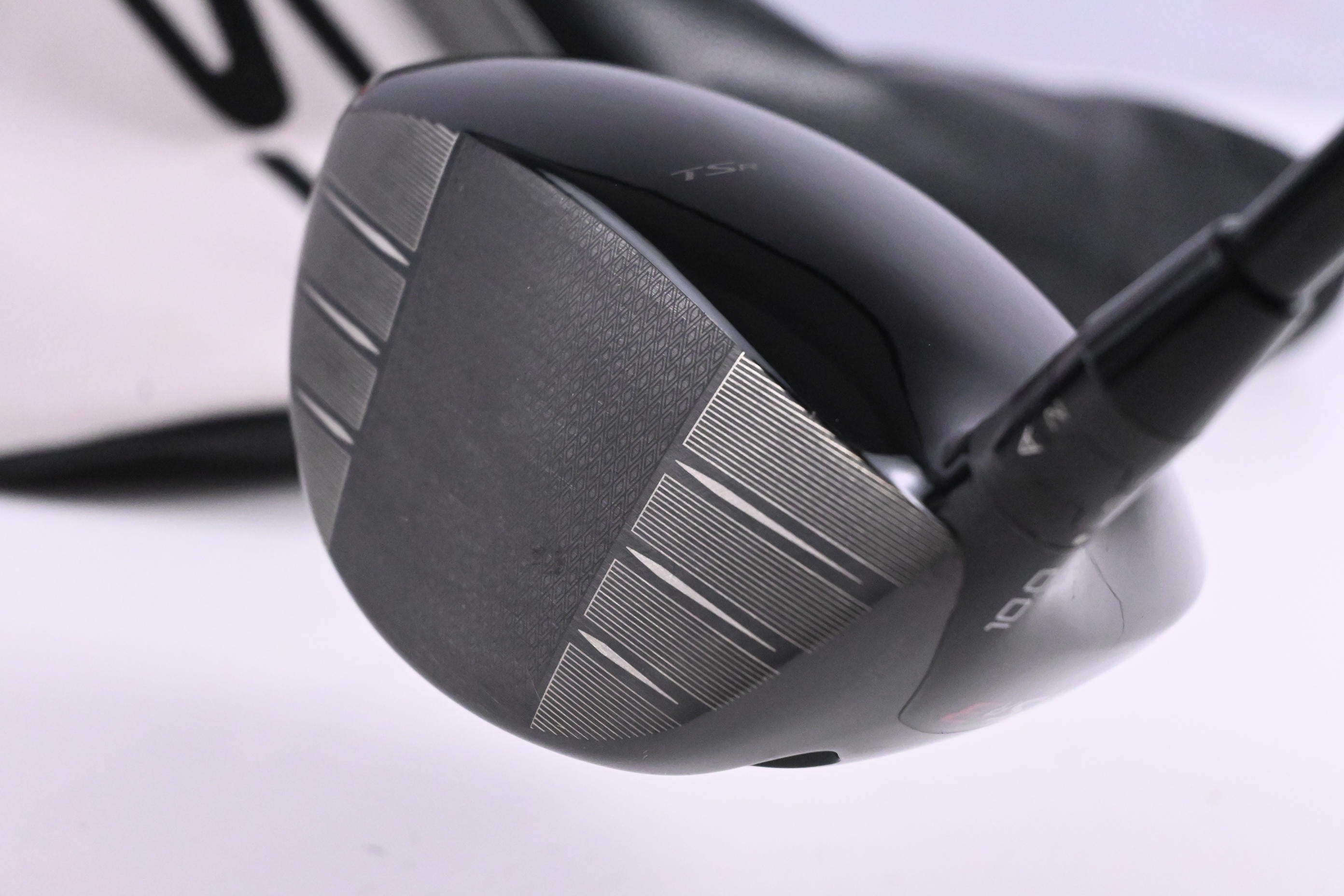 Titleist TSR3 Driver / 10 Degree / X-Flex HZRDUS Smoke RDX Black 70 Shaft