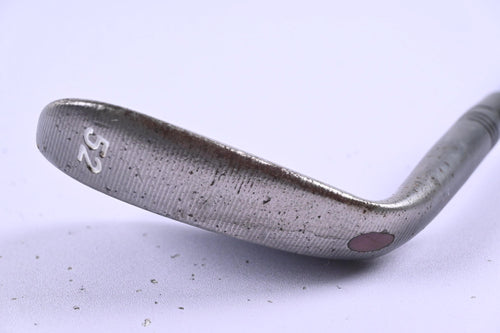 Taylormade Milled Grind Gap Wedge / 52 Degree / Wedge Flex Dynamic Gold Shaft