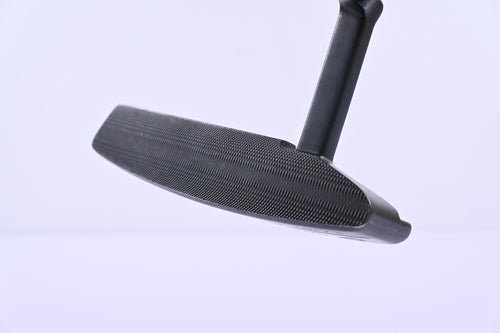 Cleveland Classic Collection Black 4 Putter / 33 Inch