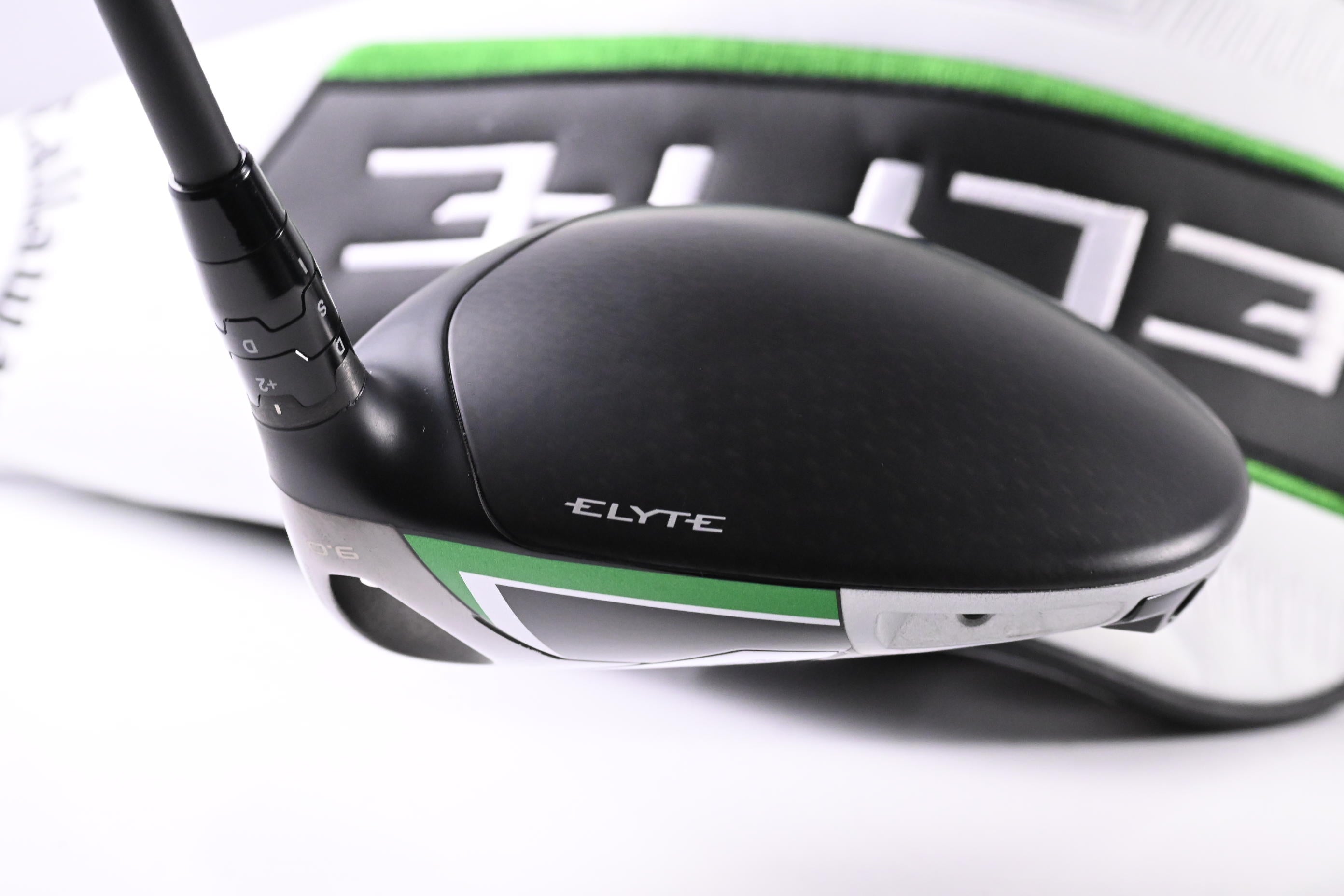 Callaway Elyte Driver / 9 Degree / Regular Flex Vanquish 4 Shaft