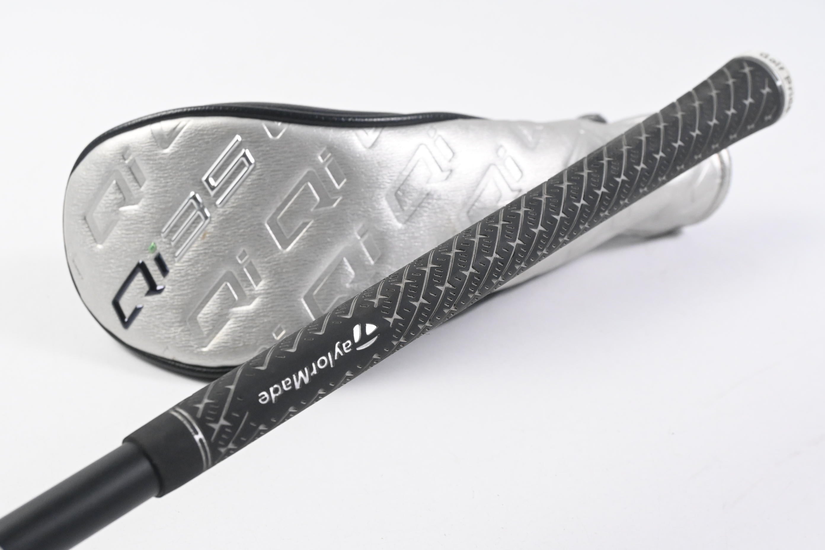 Taylormade Qi35 Max Lite #5 Hybrid / 27 Degree / Regular Flex Vanquish 5 Shaft