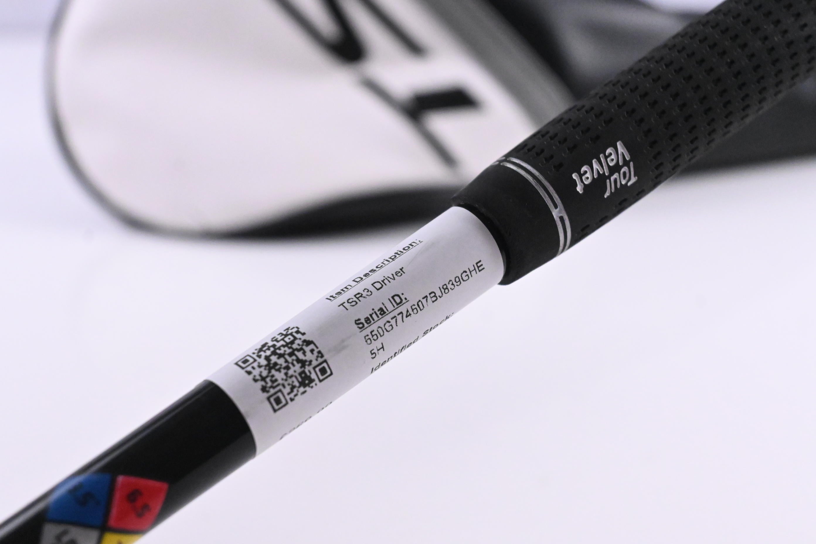 Titleist TSR3 Driver / 10 Degree / X-Flex HZRDUS Smoke RDX Black 70 Shaft
