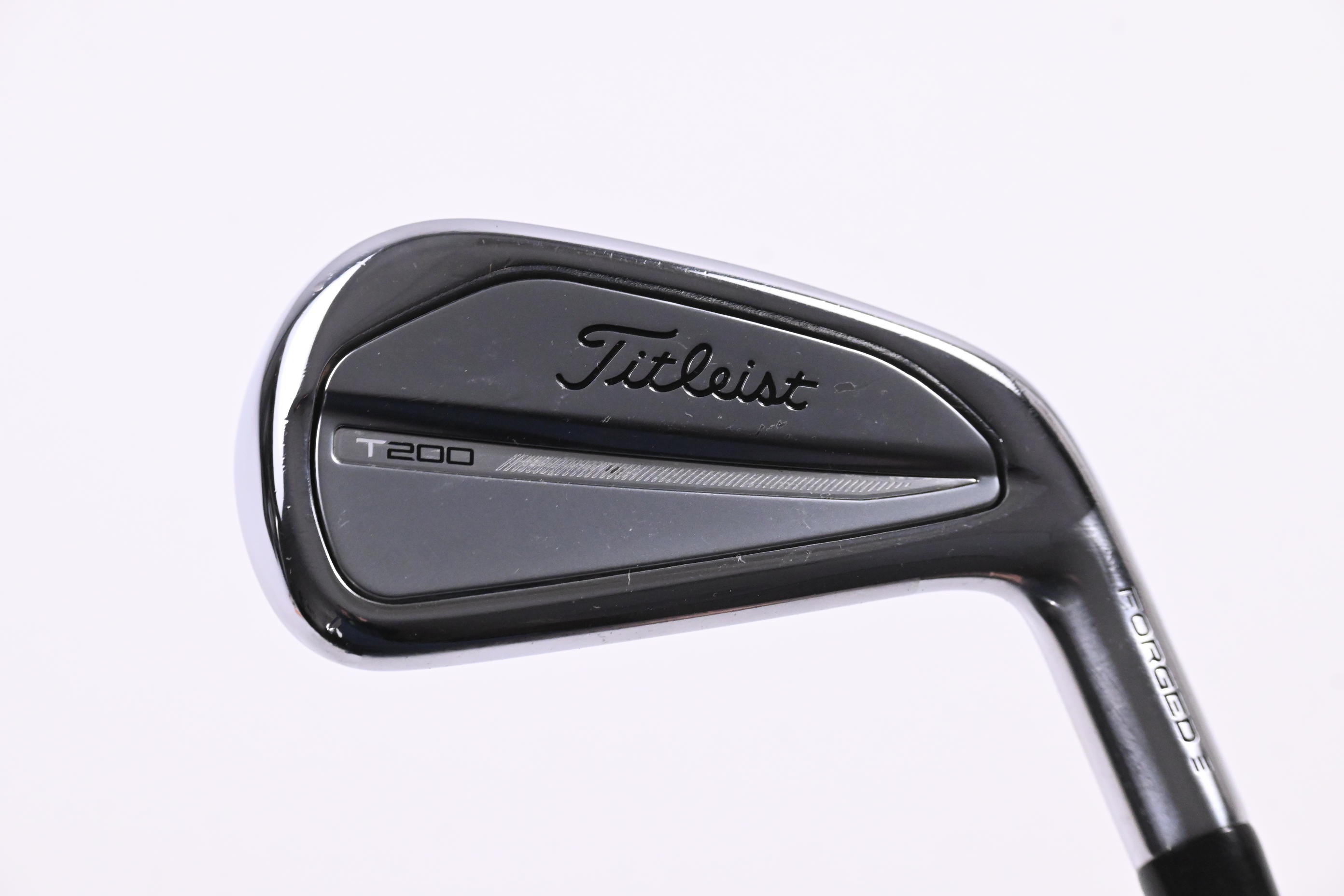 Titleist T200 2023 Utility #2 Iron / 17 Degree / X-Flex Hzrdus Gen4 Black 90