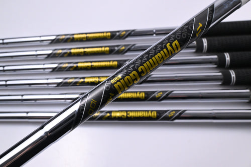 Callaway Apex Ai150 Irons / 4-PW / Regular Flex Dynamic Gold Mid 110 R300 Shafts