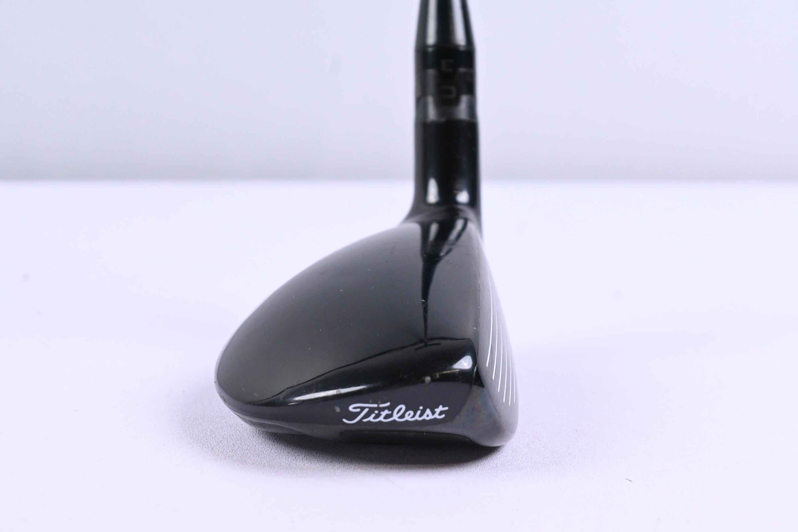 Titleist 910H #2 Hybrid / 17 Degree / Regular Flex Diamana Kai'li 80 Shaft