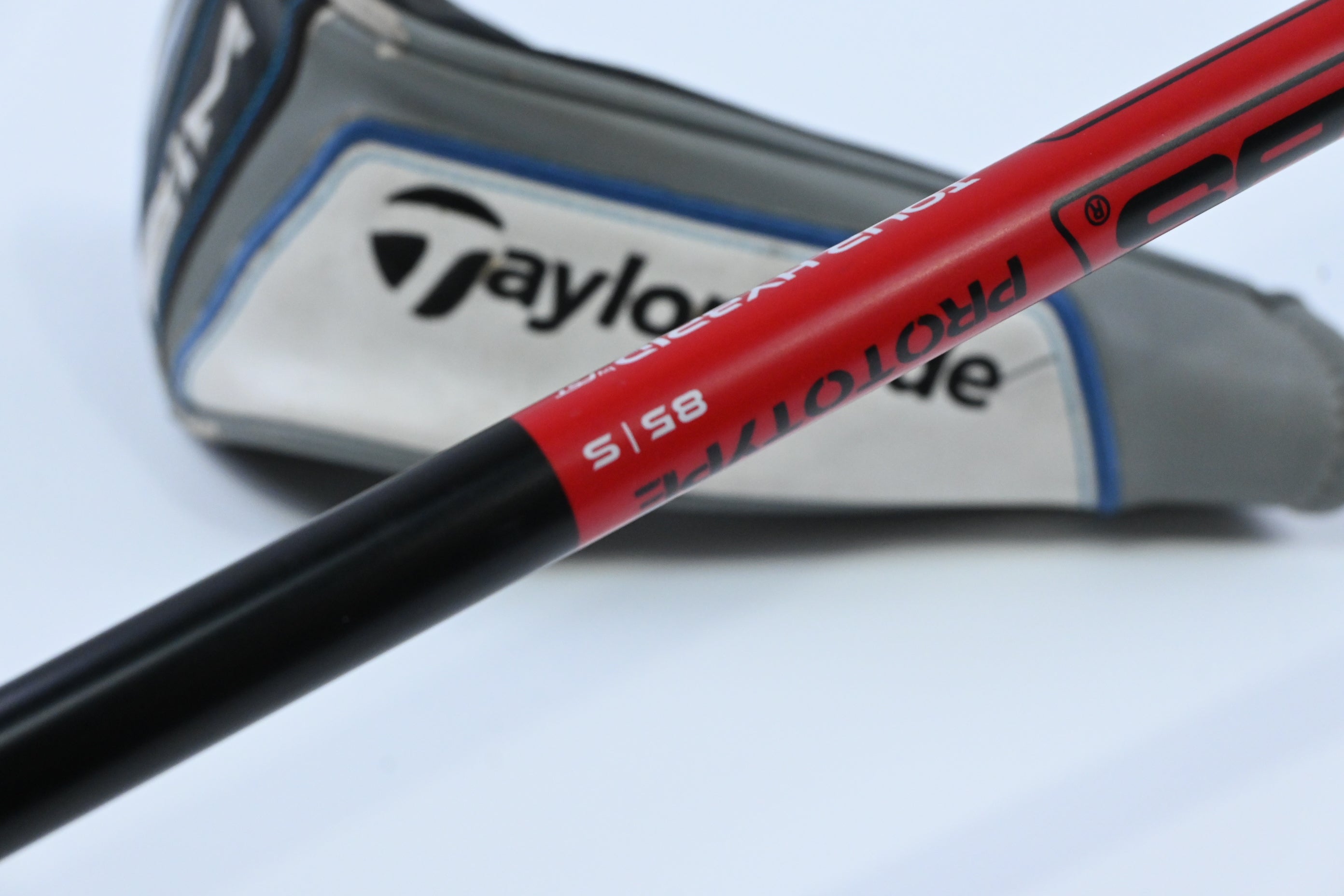 Left Hand Taylormade SIM Max #3 Hybrid / 19 Degree / Stiff Flex KBS Prototype 85