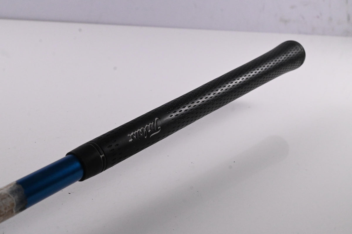 Titleist 906 F4 #5 Wood / 18.5 Degree / Stiff Flex Aldila VS Proto 80 Shaft
