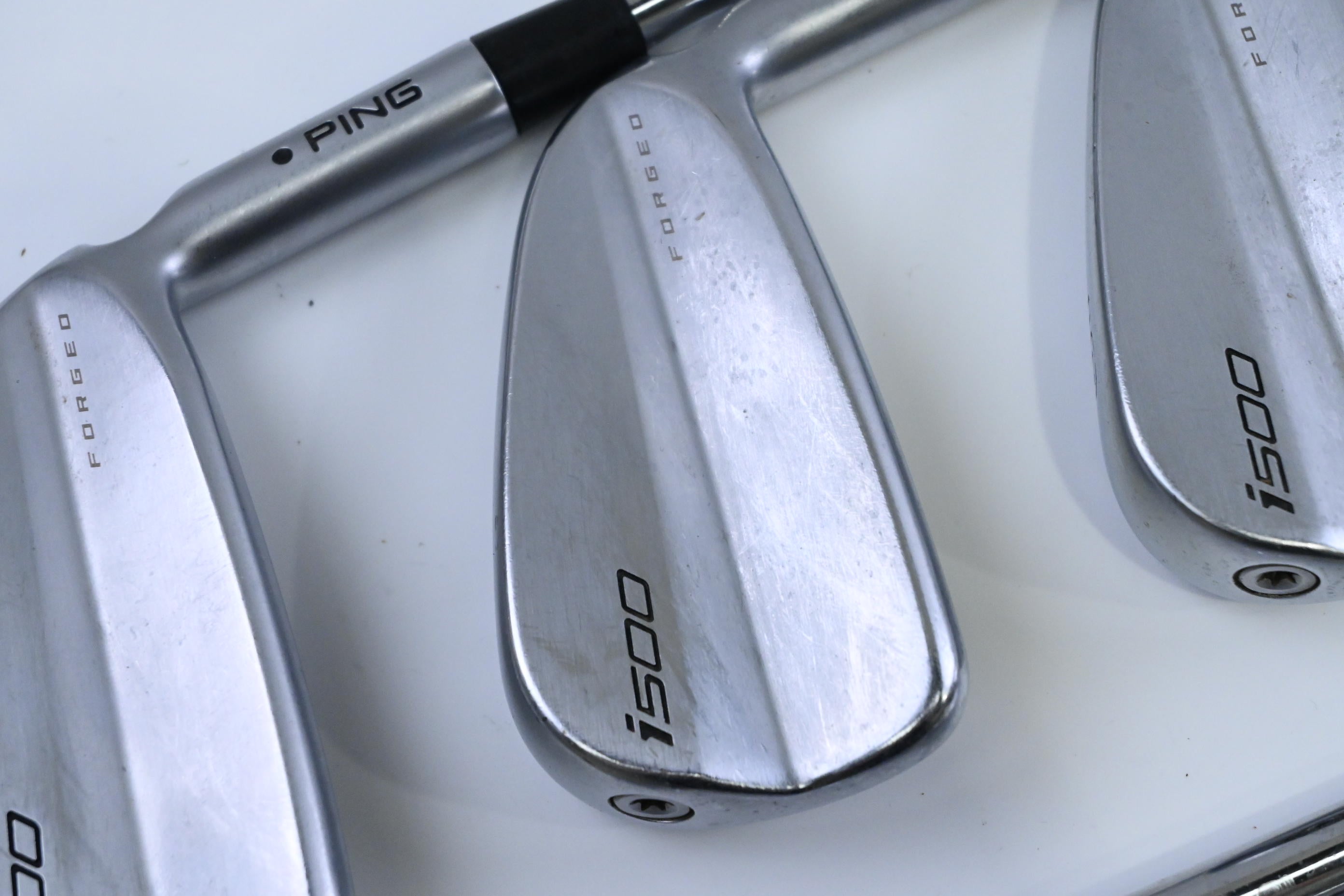 Ping i500 Irons / 4-PW / Black Dot / Regular Flex Ping AWT 2.0 Shafts