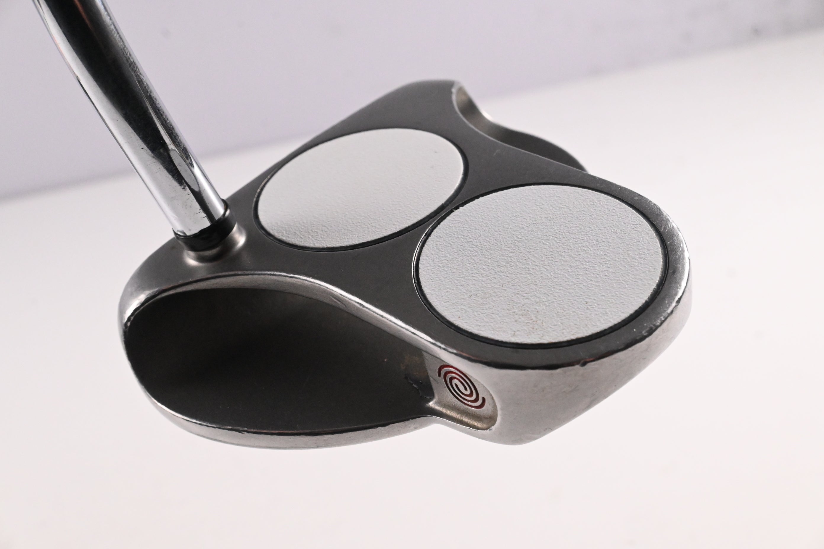 Odyssey White Hot 2-Ball Putter / 35 Inch