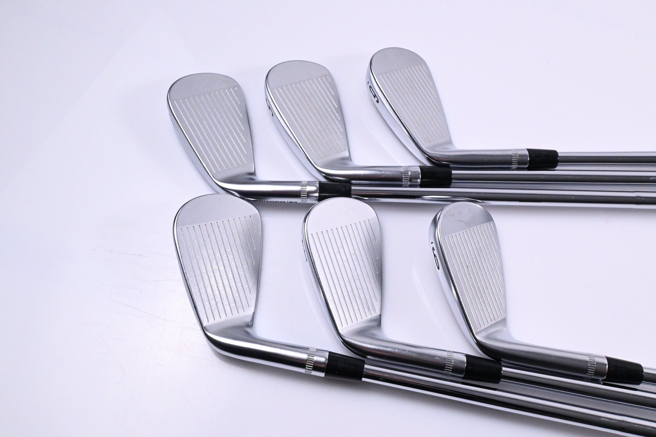 Callaway Apex CB 24 Irons / 4-9i / X-Flex Dynamic Gold 120 X100 Shafts