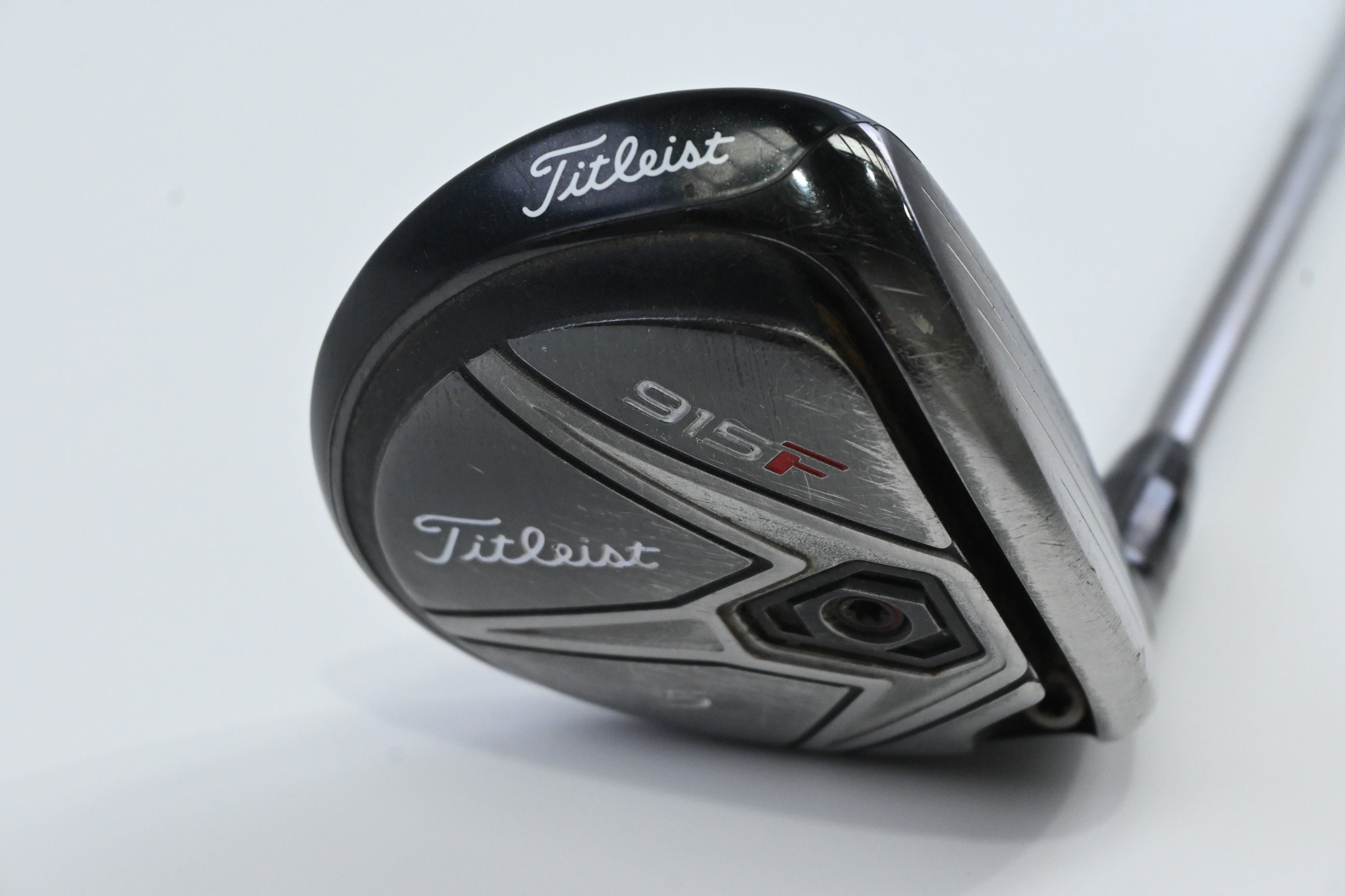 Titleist 915 F #5 Wood / 18 Degree / Regular Flex Diamana M+ 60 Shaft