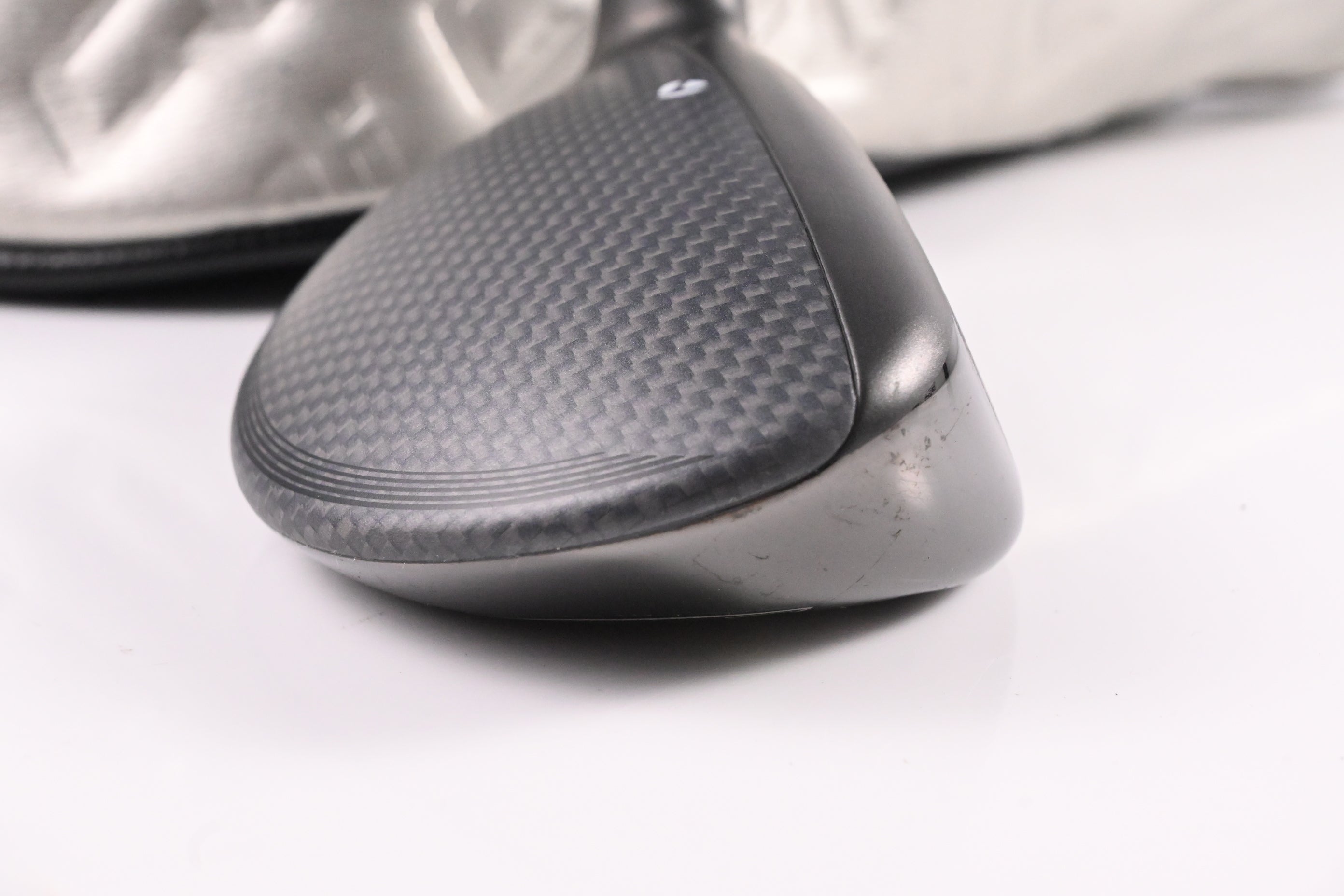 Taylormade Qi35 #4 Hybrid / 22 Degree / Regular Flex Fujikura Ventus Blue '25 6