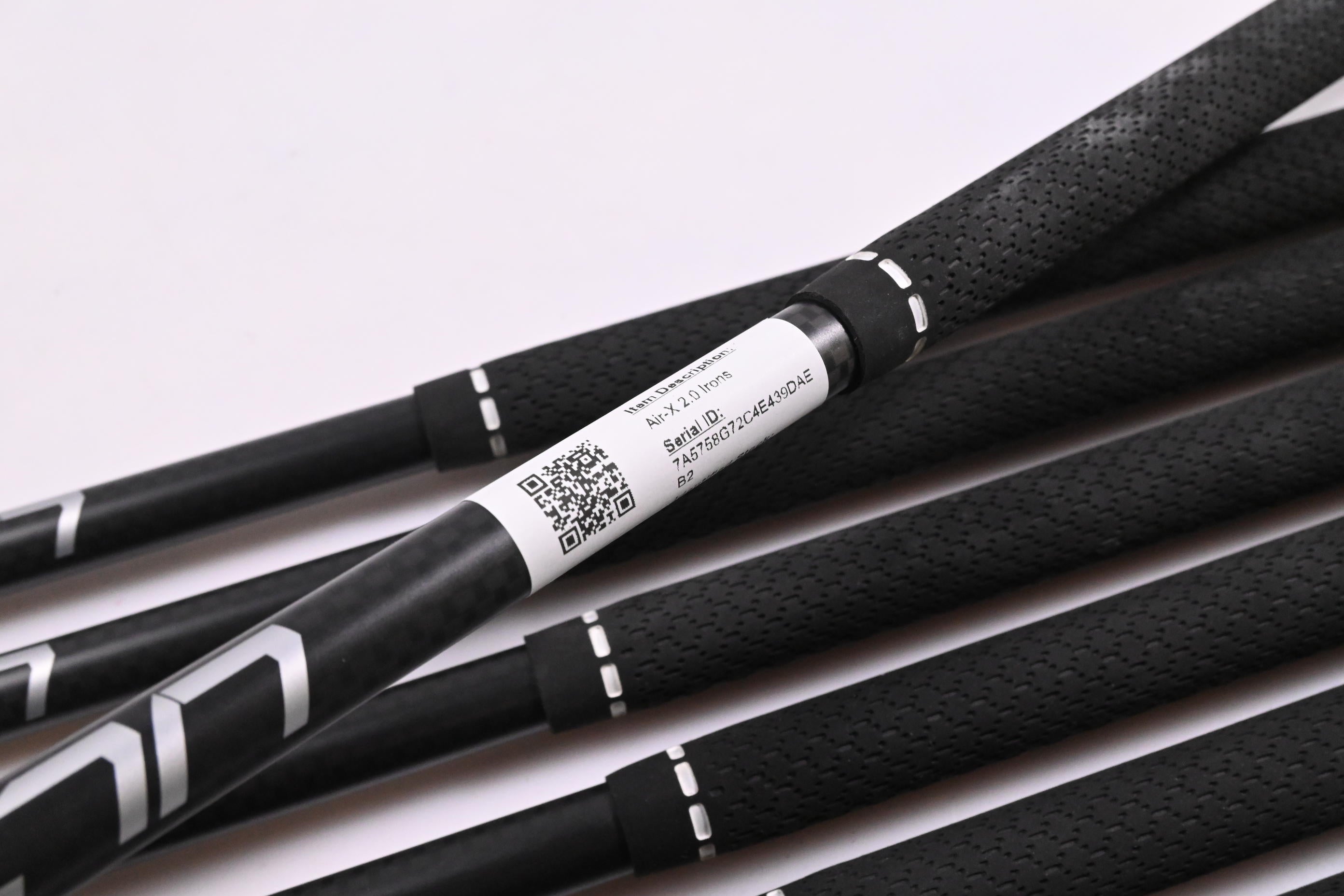 Cobra Air-X 2.0 Irons / 4-PW+GW+SW / Regular Flex Cobra UltraLite 50 Shafts