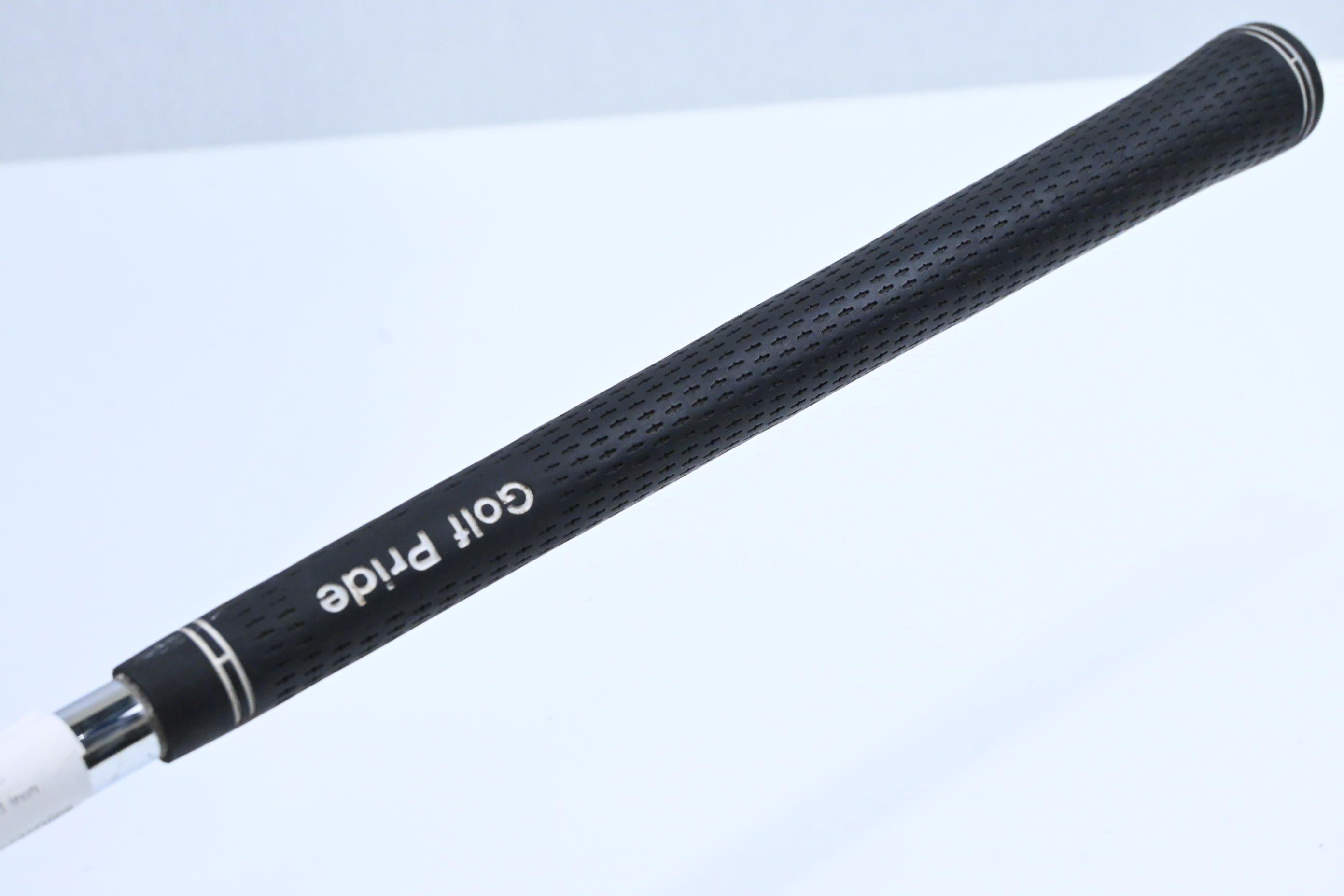 Titleist ZB Forged #9 Iron / Regular Flex Dynamic Gold R300 Steel Shaft