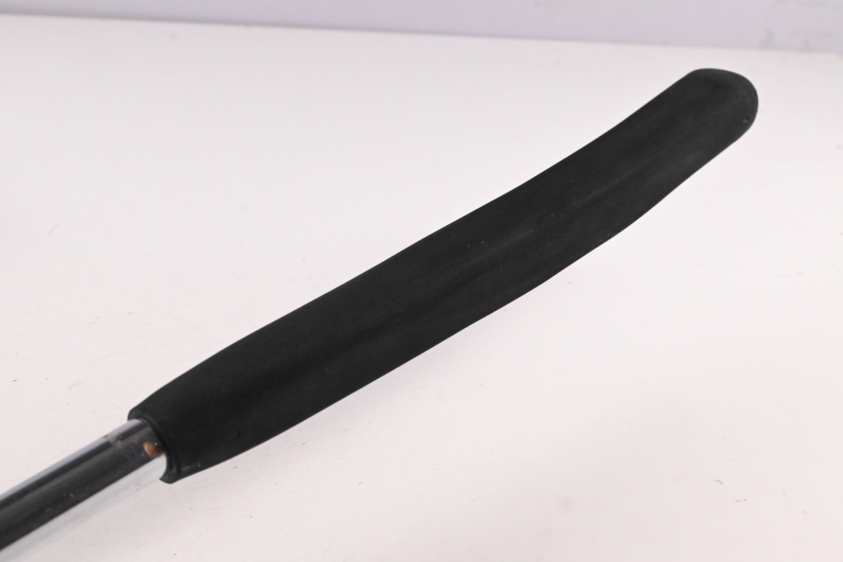 Odyssey White Hot 2-Ball Putter / 35 Inch