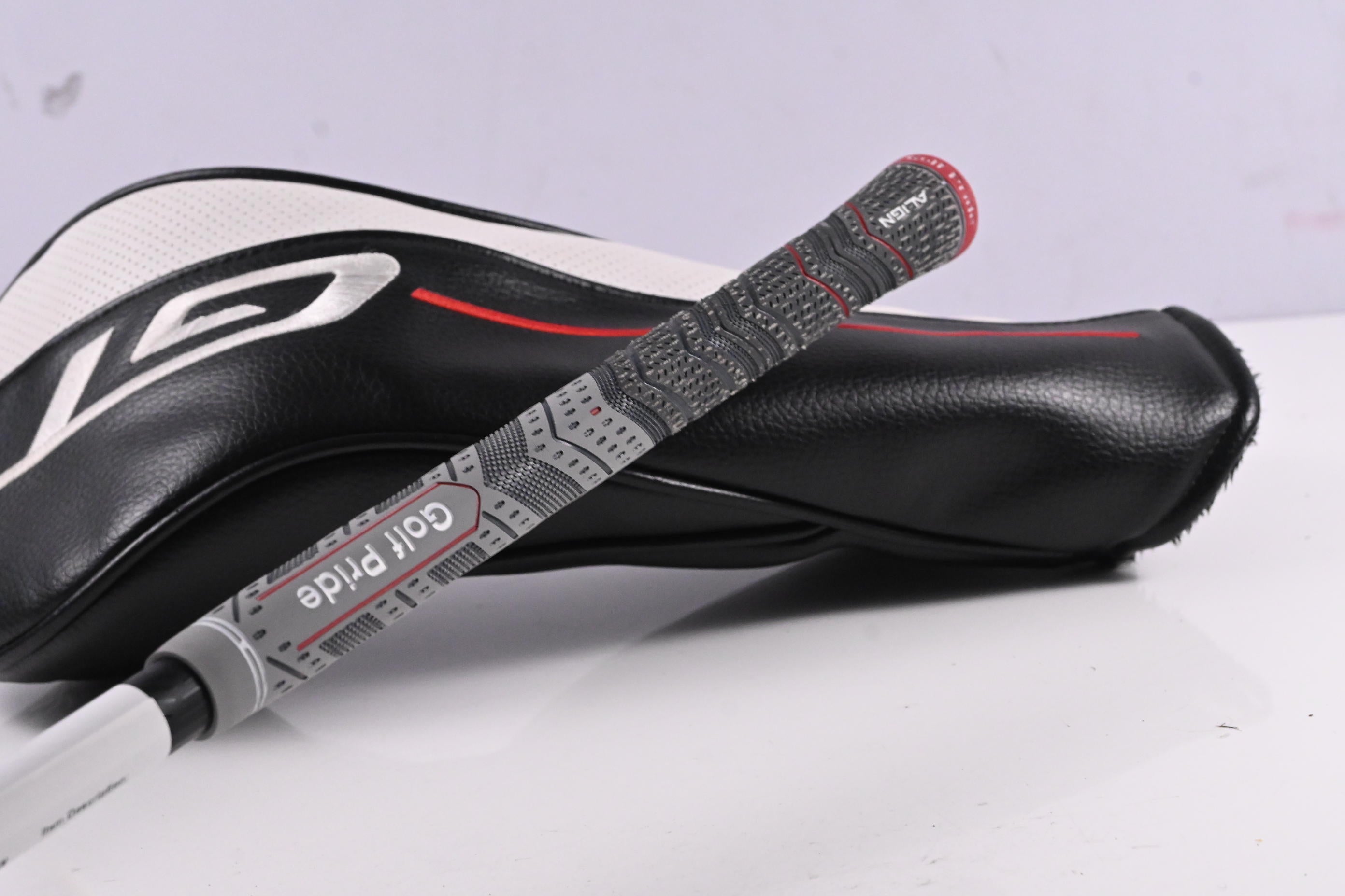Titleist GT2 Driver / 11 Degree / X-Flex Project X Titan 60 Shaft