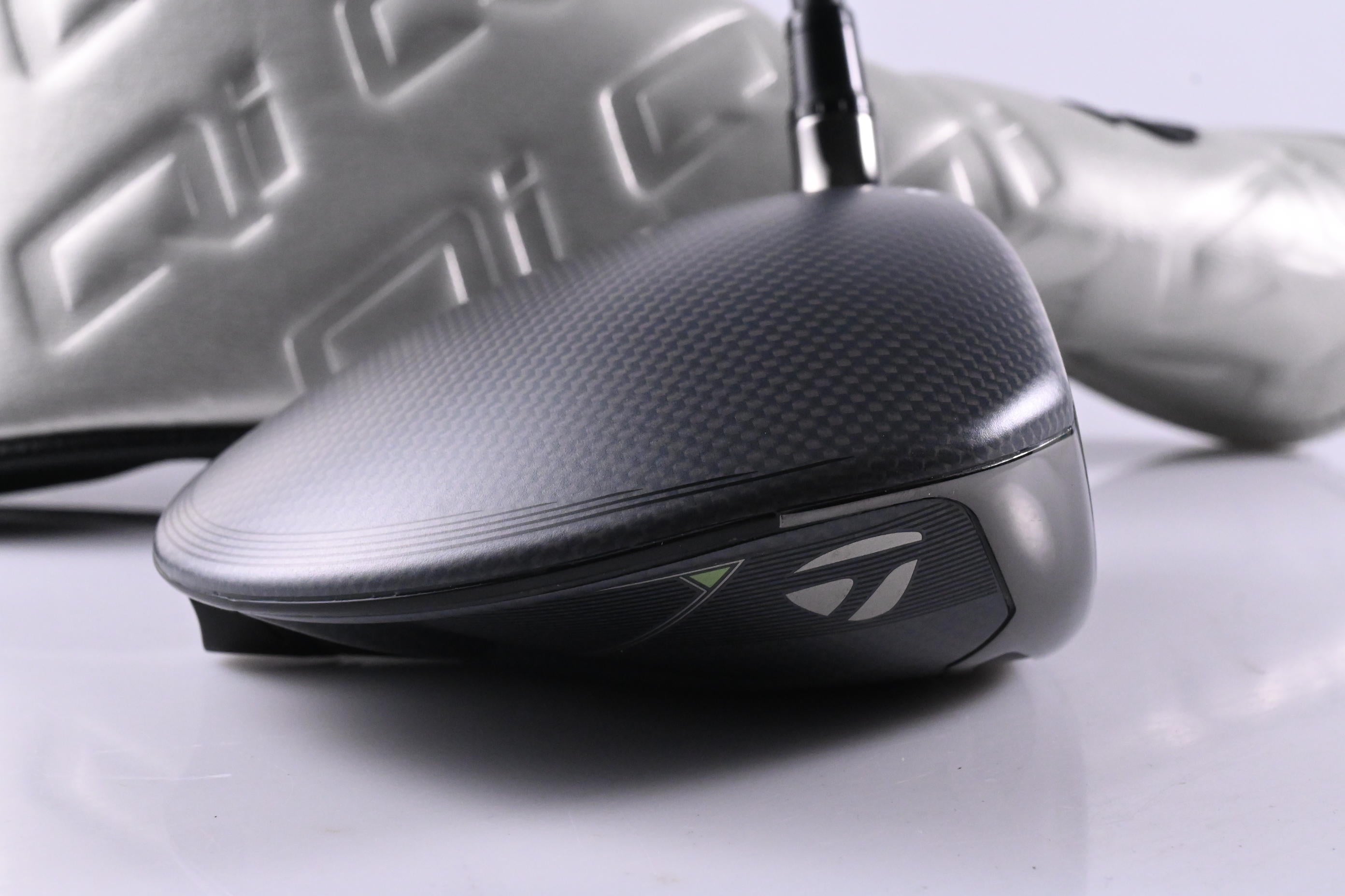 Taylormade Qi35 Driver / 9 Degree / Stiff Flex Fujikura Ventus Blue 5 Shaft