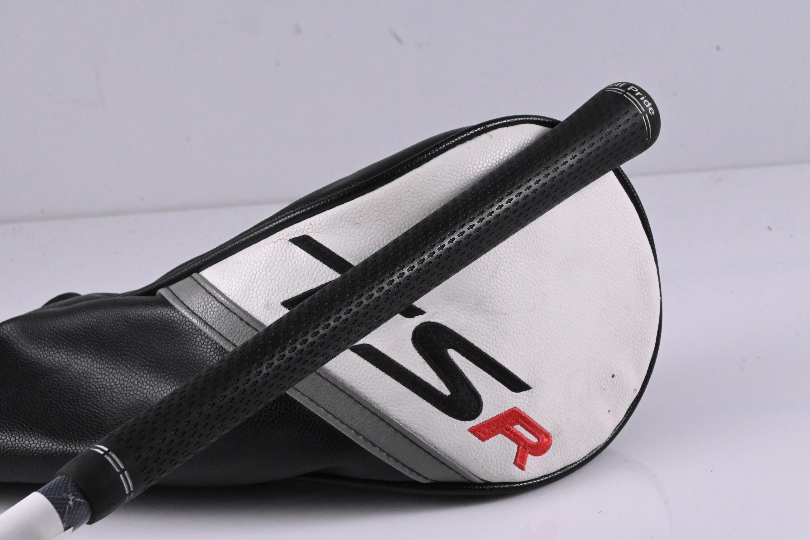 Titleist TSR2 Driver / 11 Degree / Regular Flex Tensei AV Blue 55 Shaft