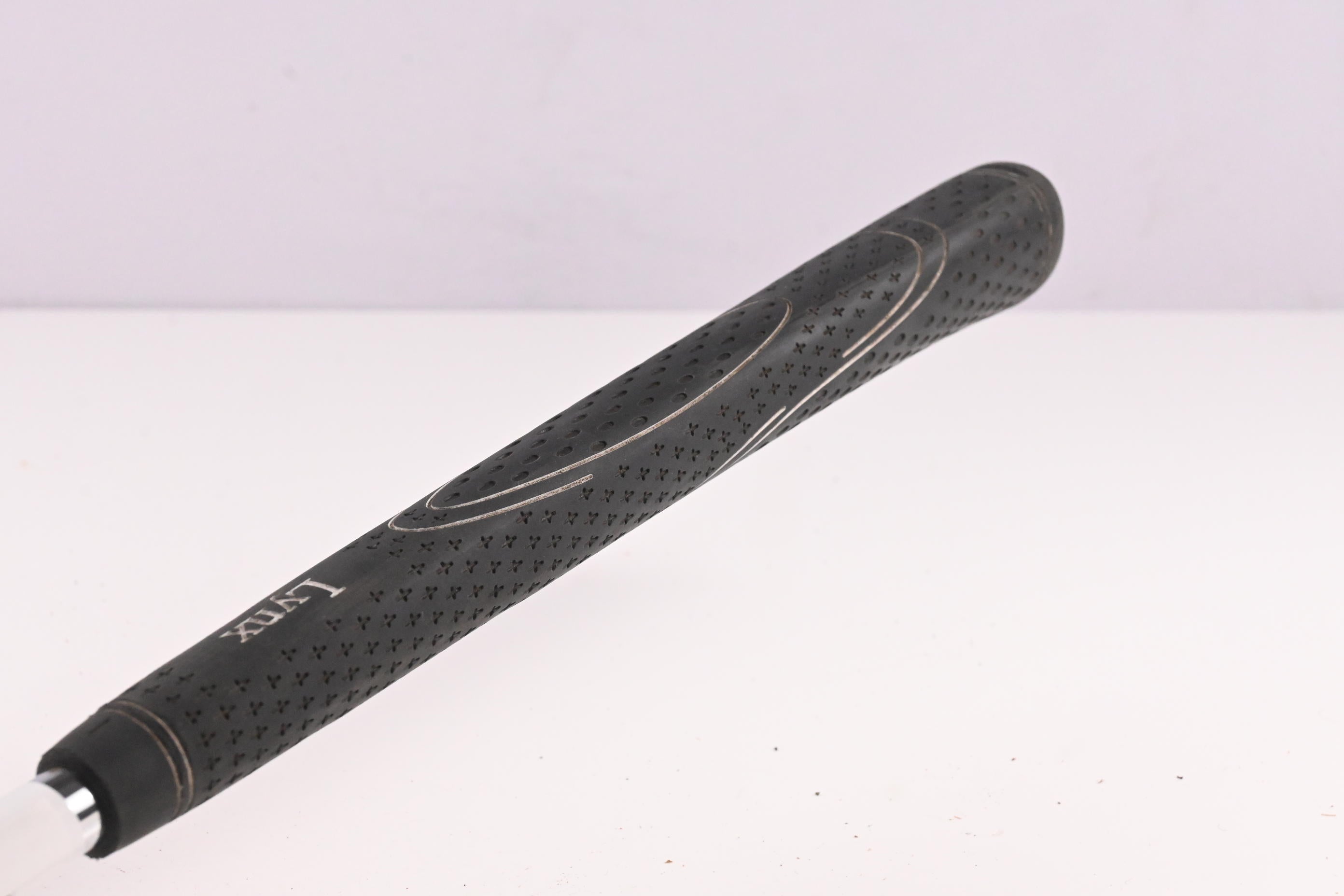 Lynx Predator P-02 Putter / 33.5 Inch