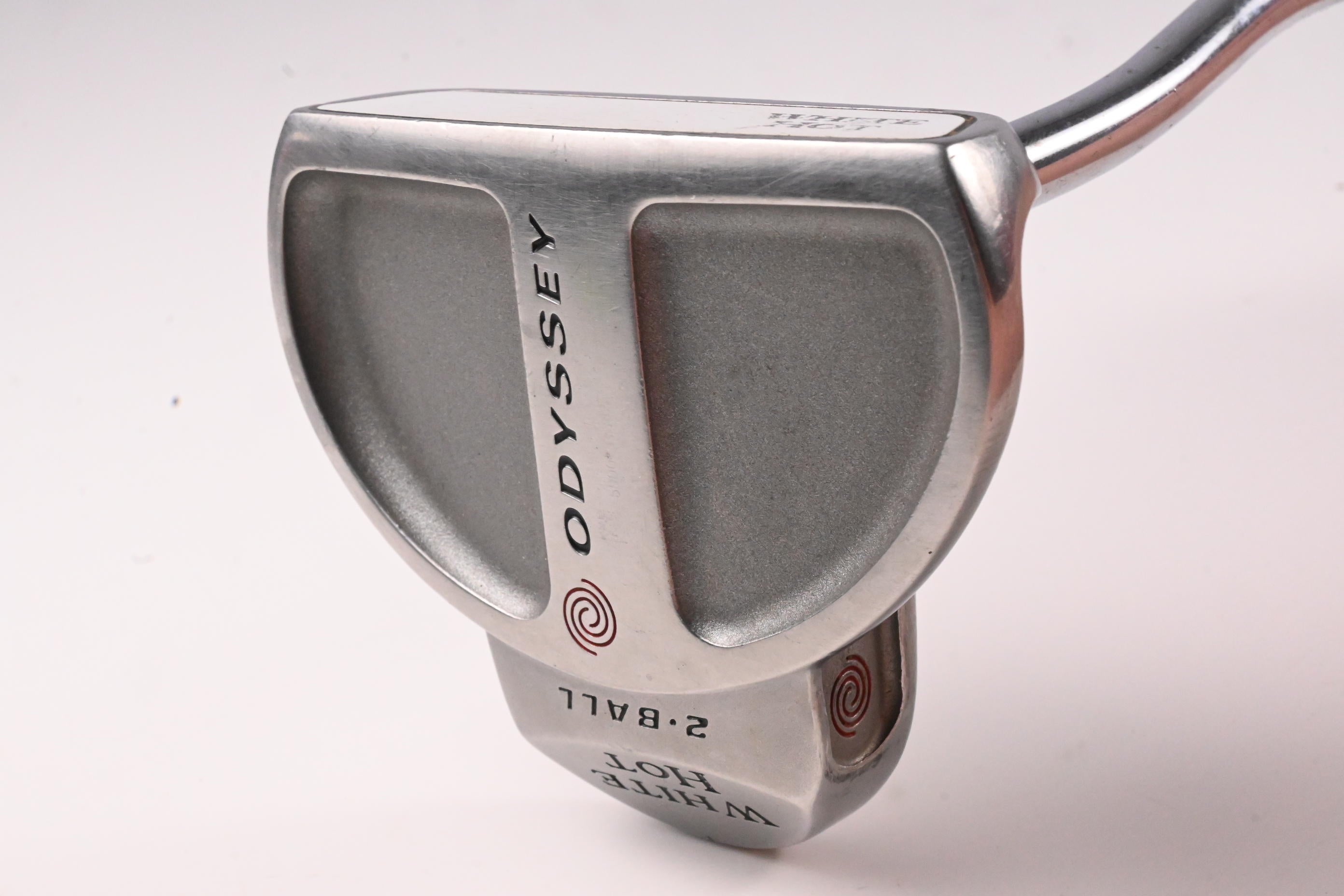 Odyssey White Hot 2-Ball Putter / 35 Inch
