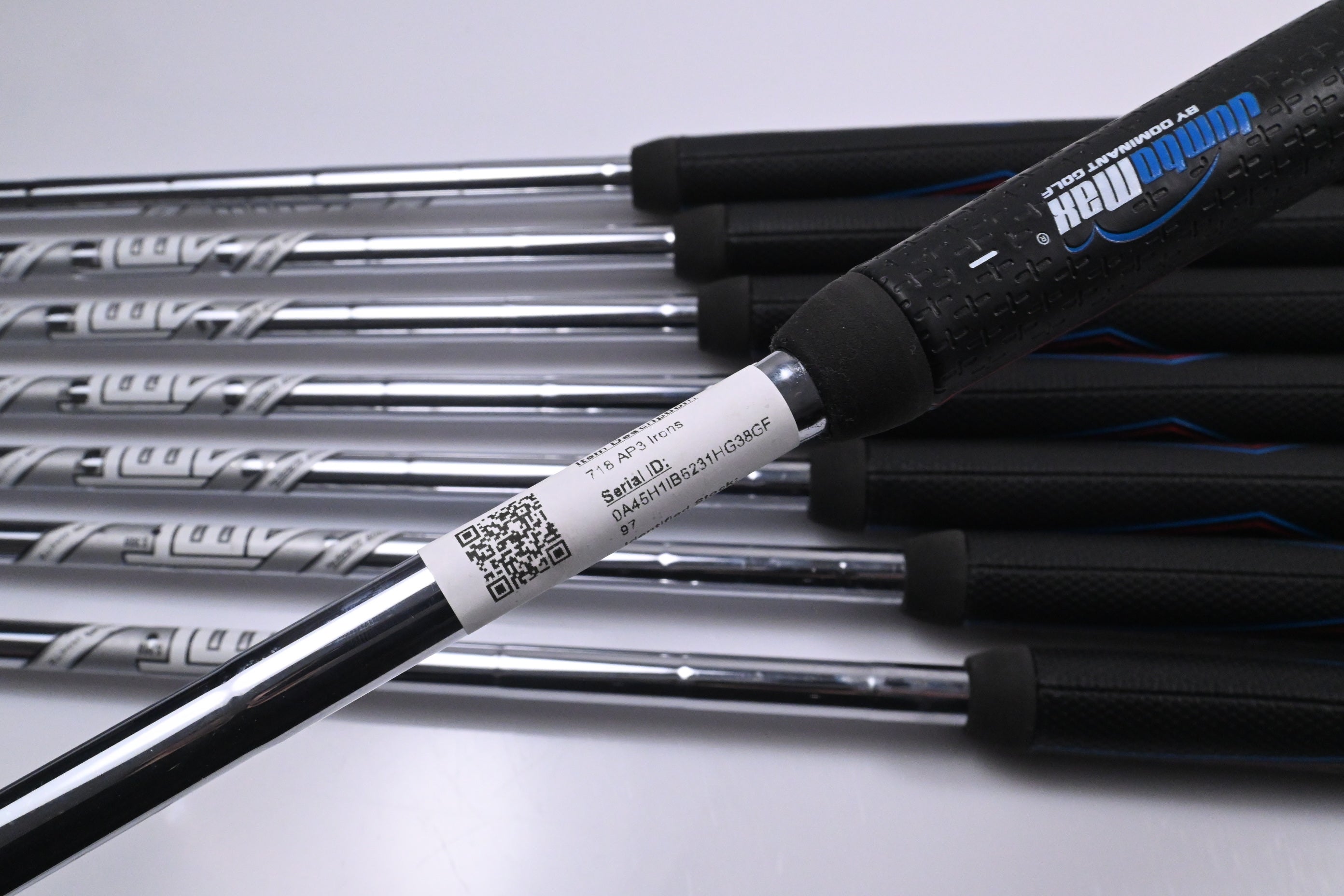 Titleist 718 AP3 Irons / 4-PW+48° / X-Flex AMT Tour White X100 Shafts