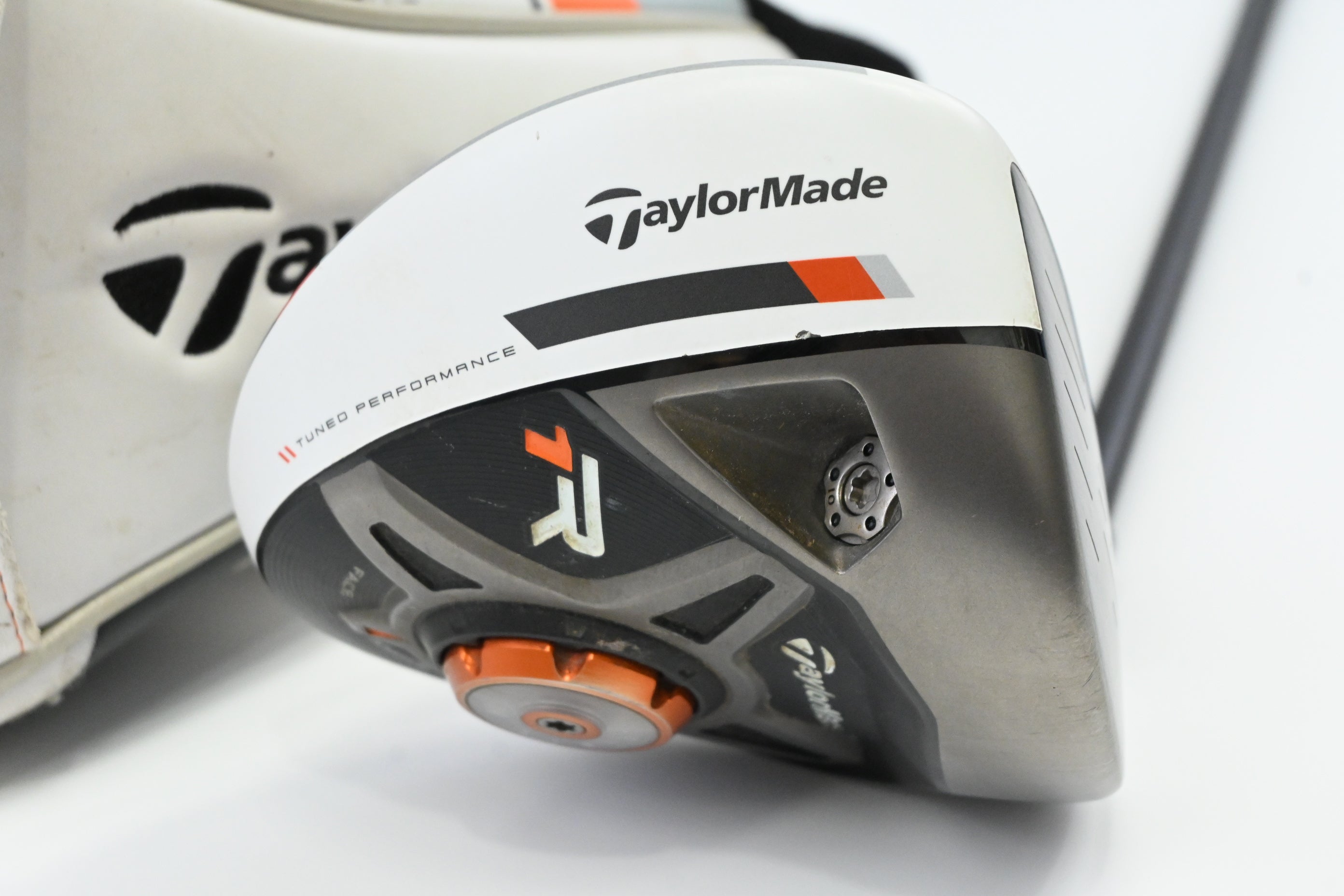 Taylormade R1 Driver / 8-12 Degree / Regular Flex Aldila RIP Phenom 55 Shaft