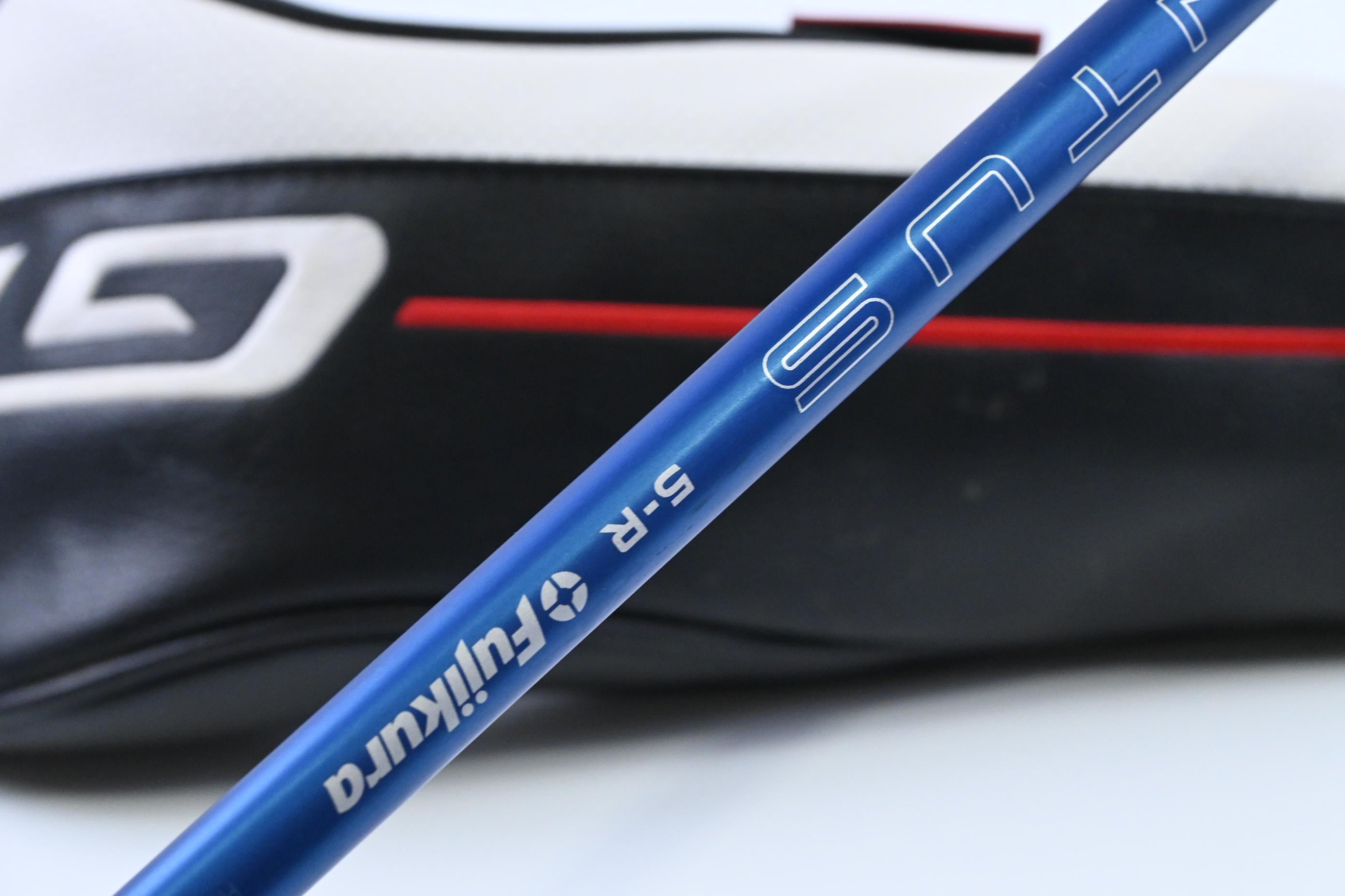 Titleist GT3 Driver / 8 Degree / Regular Flex Fujikura Ventus Blue Velocore+ 5
